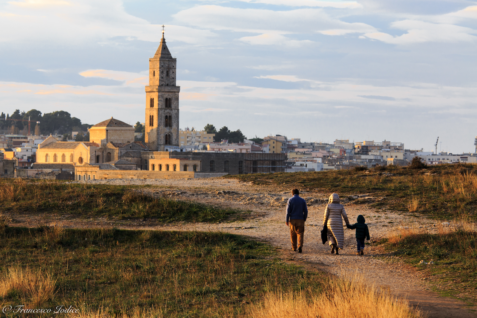..Passeggiata verso il tramonto.. Matera