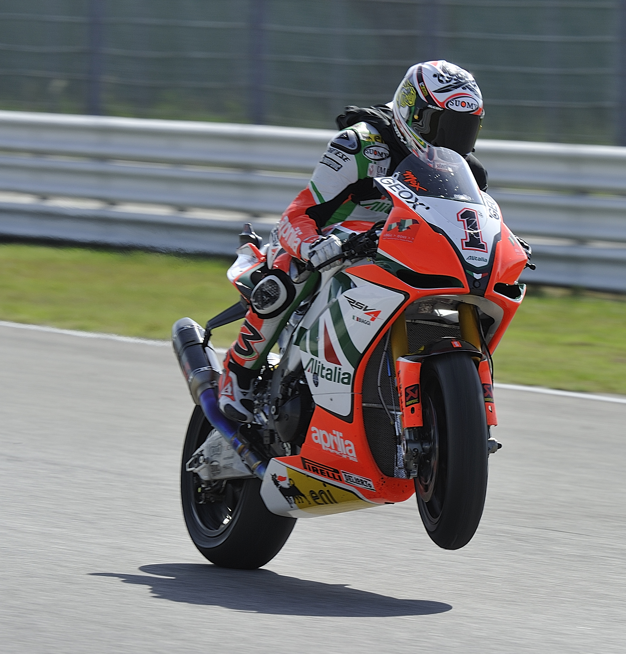 Misano2011 Victory race 1max Biaggi