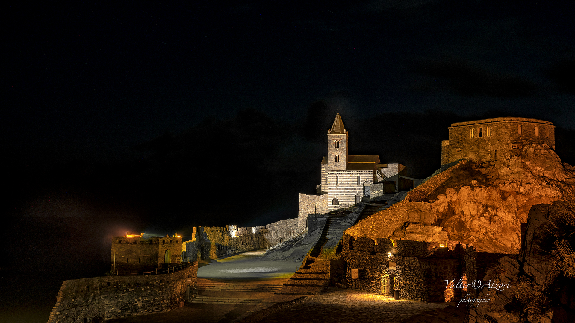 S. Pietro-Portovenere at night
