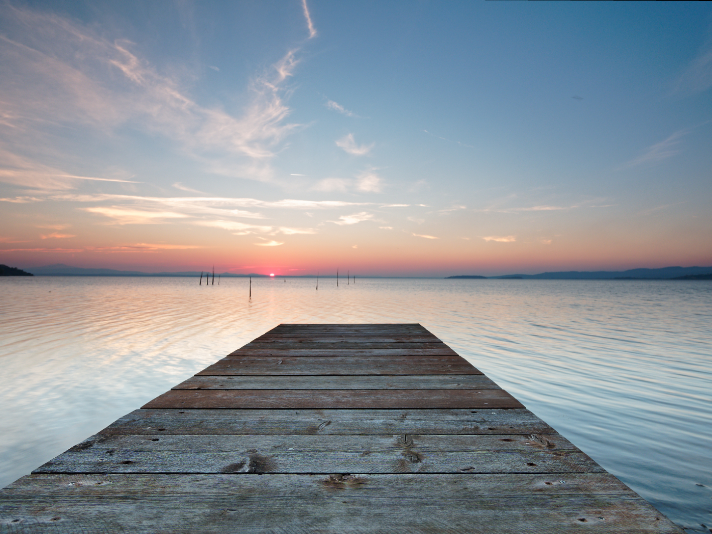 Trasimeno dal pontile di Torricella