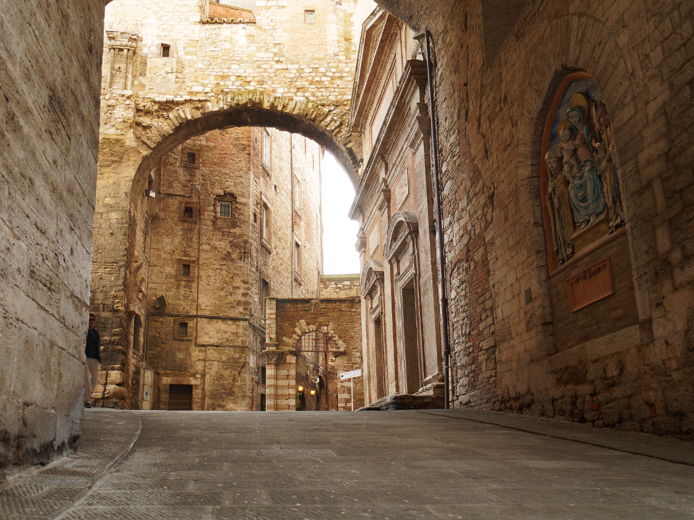 Via maestà delle volte