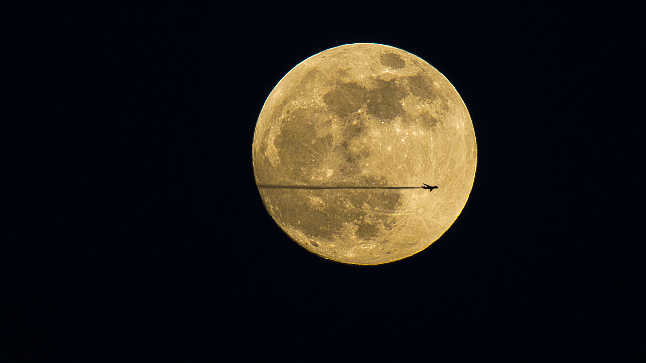 Unexpected lunar crossing