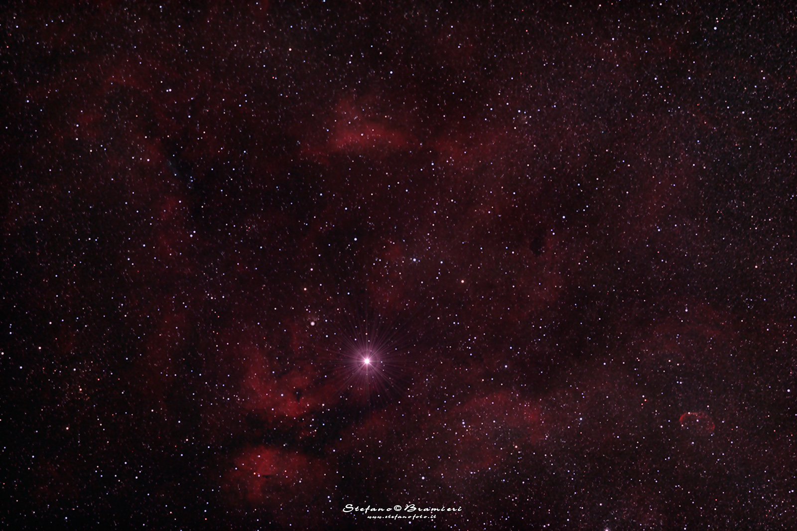 Sadr e Costellazione del Cigno