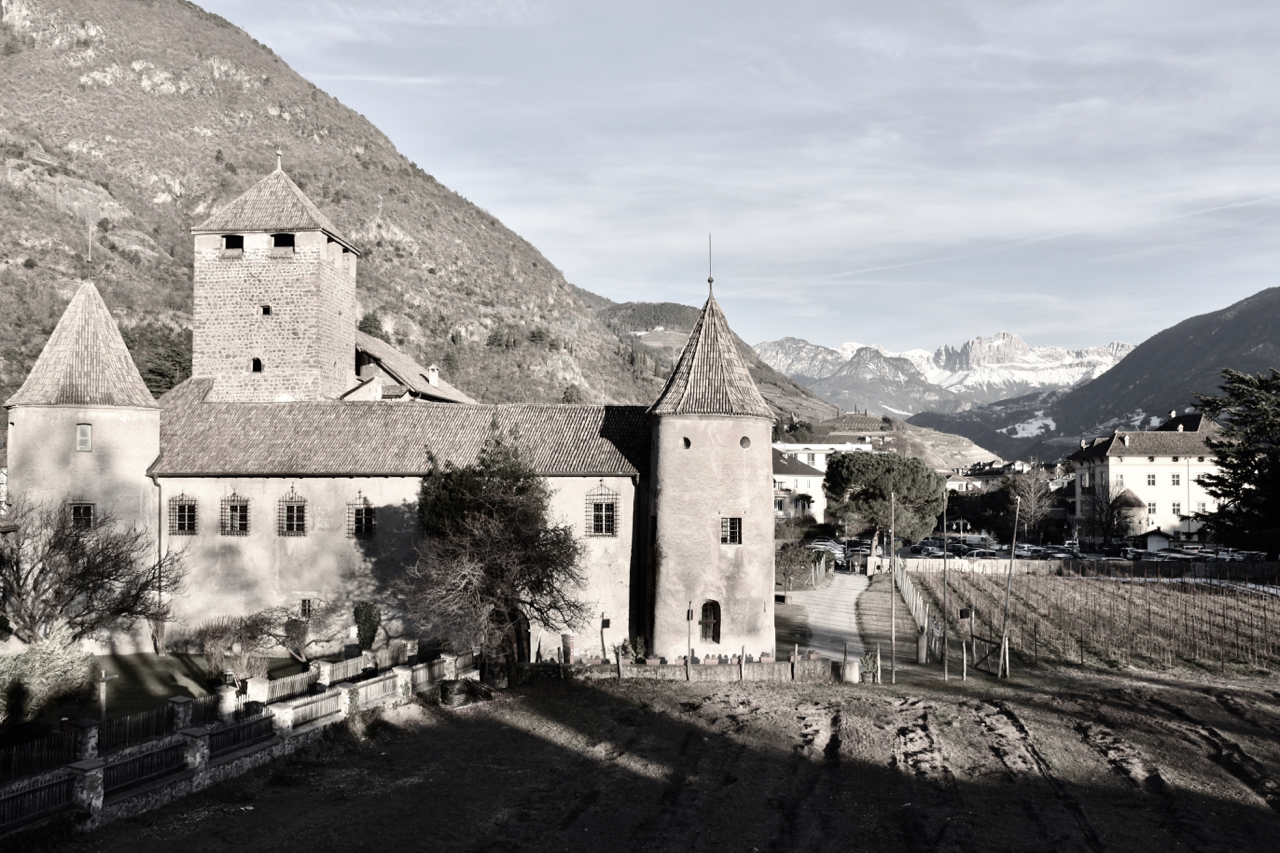 Castel Mareccio Bolzano con Catenaccio in fondo
