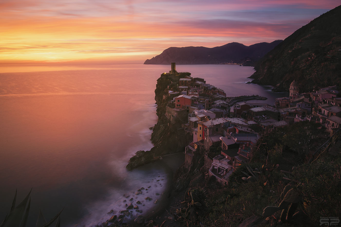 Sweet Sunset in Vernazza
