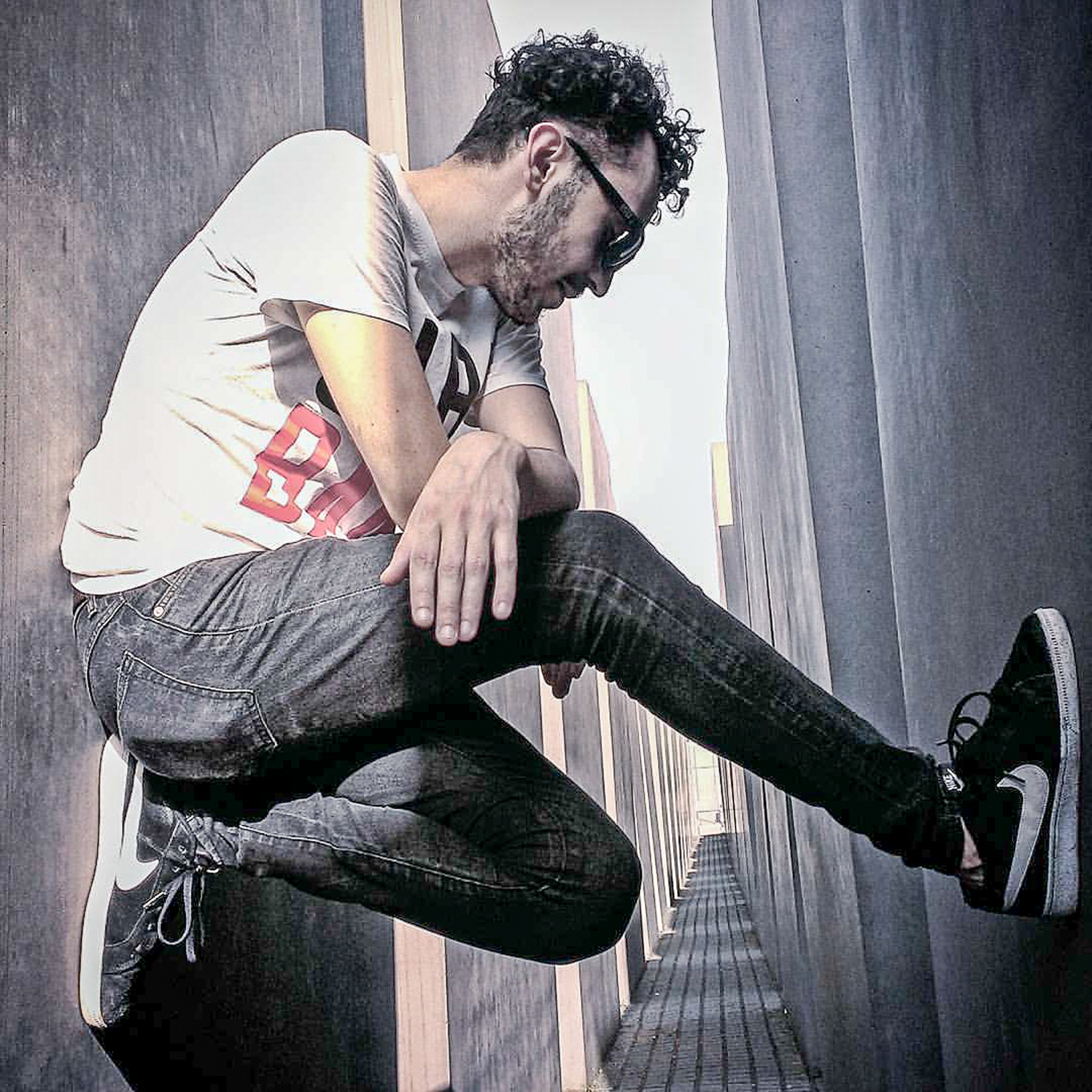 Gianpaolo. On the Light Earth