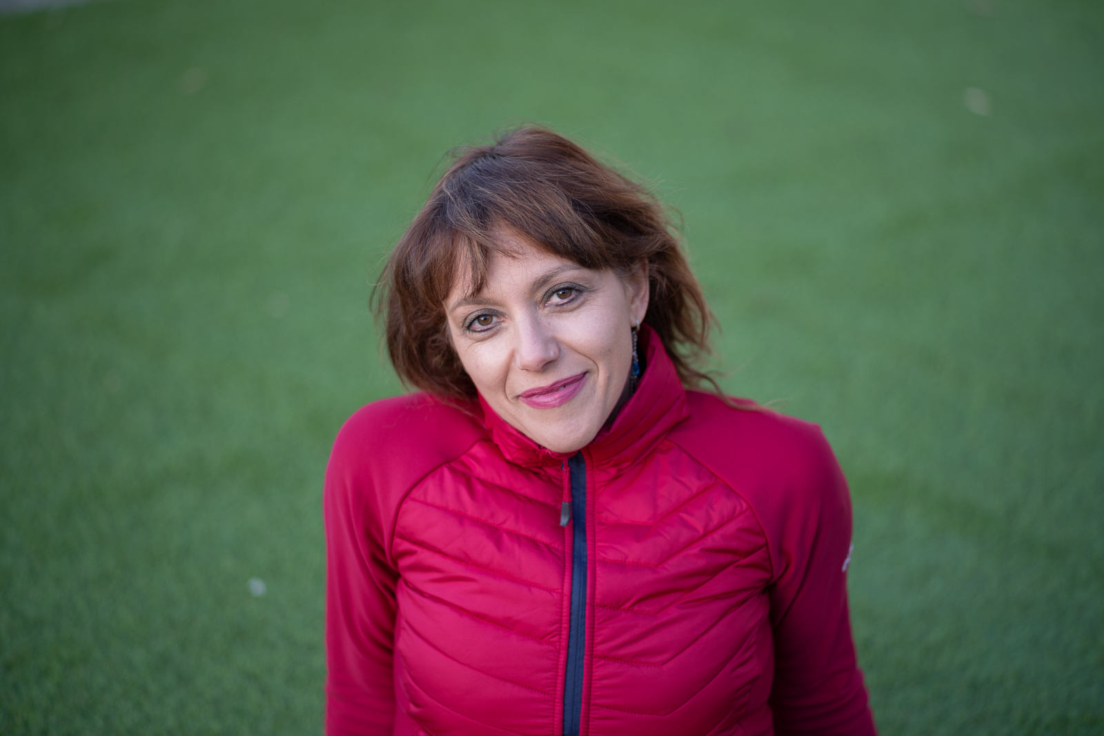 Paola on the carpet (test Summicron)