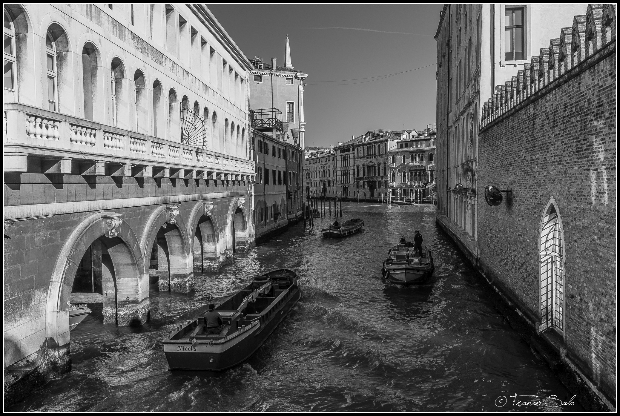 Venetian Glimpse