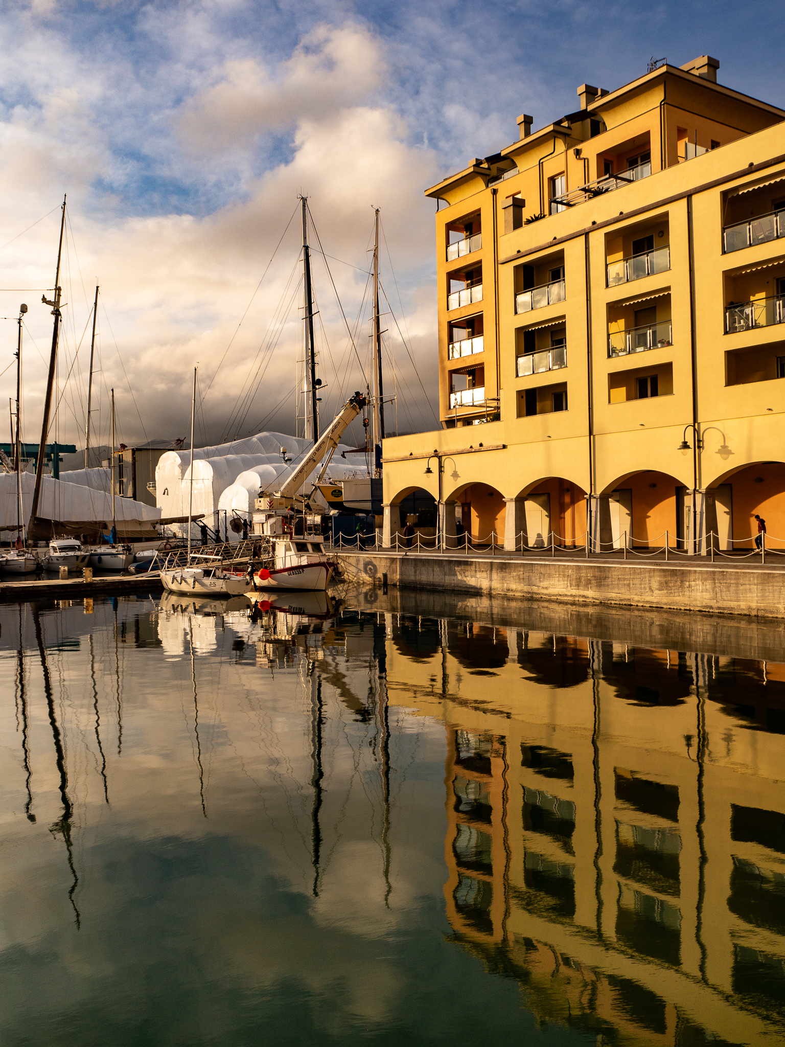 La Marina di Sesti ponente - Genova