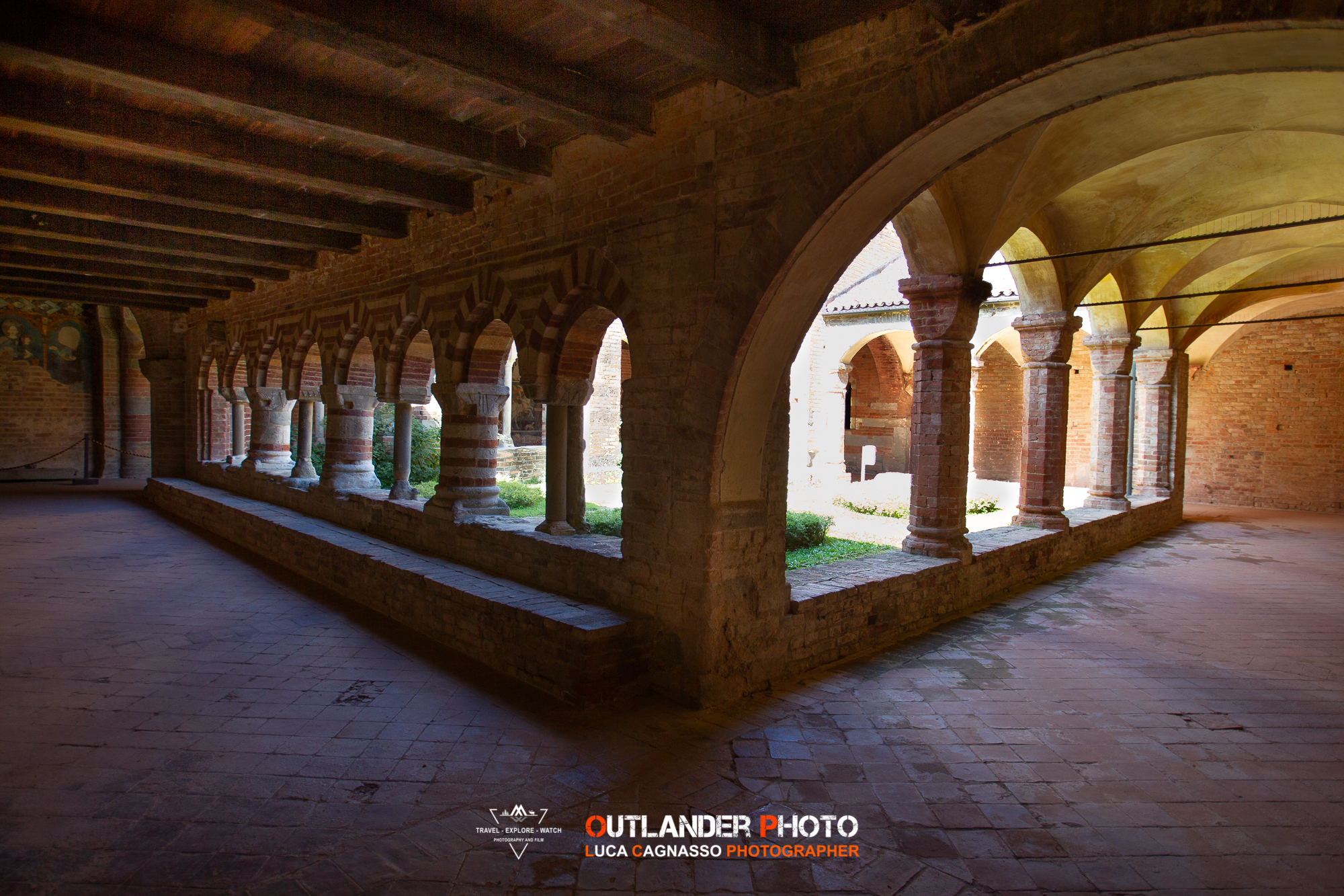 Vezzolano Abbey-The cloister