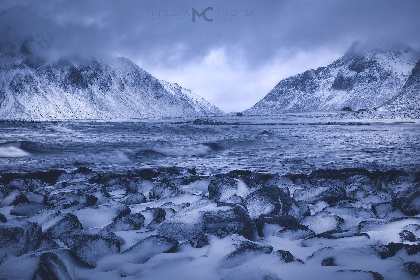 Silently in the cold