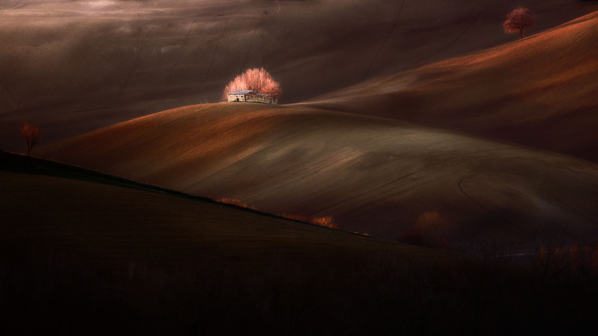 la capanna e la prima luce