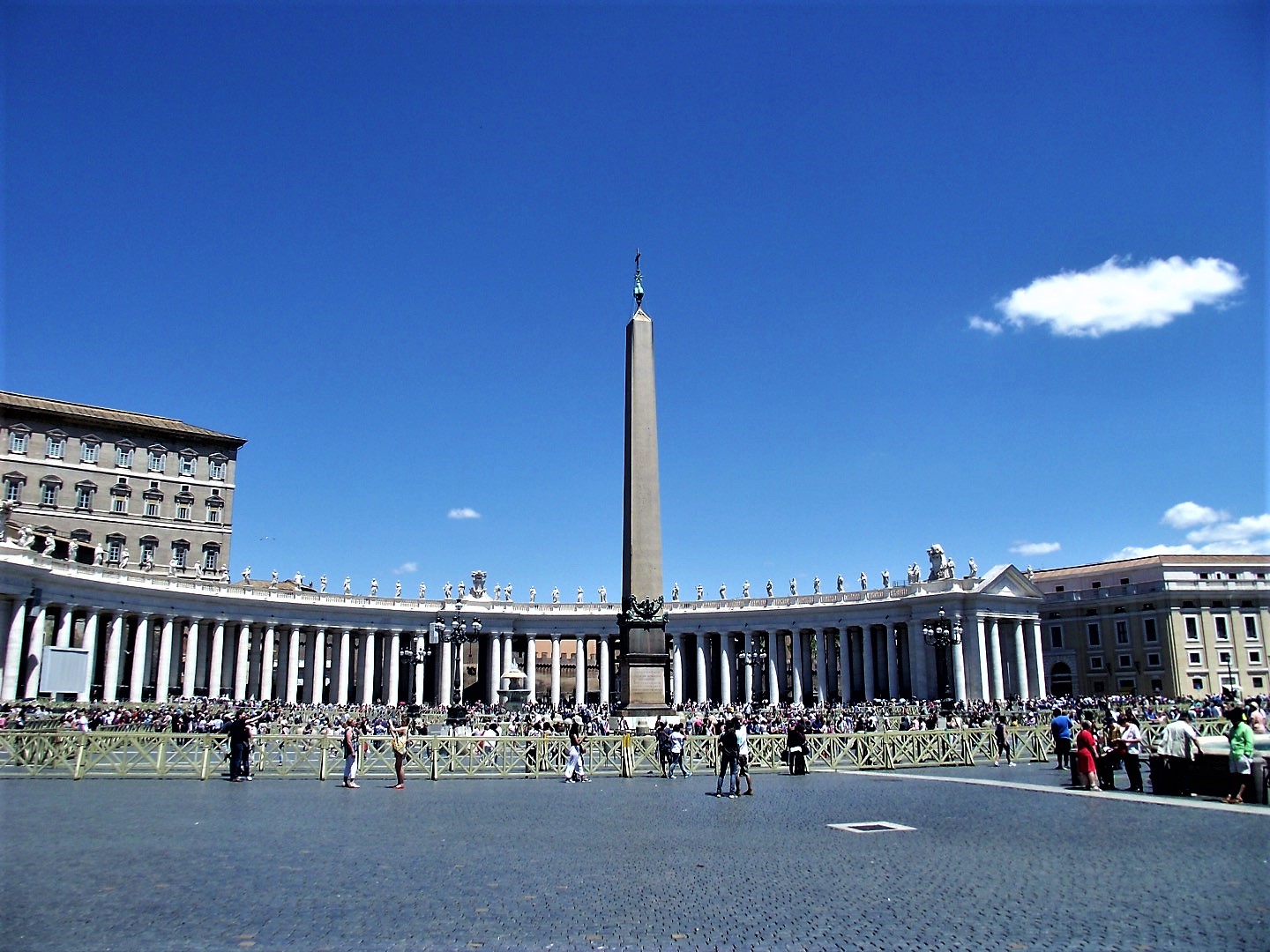 St. Peter's Square-colonnade