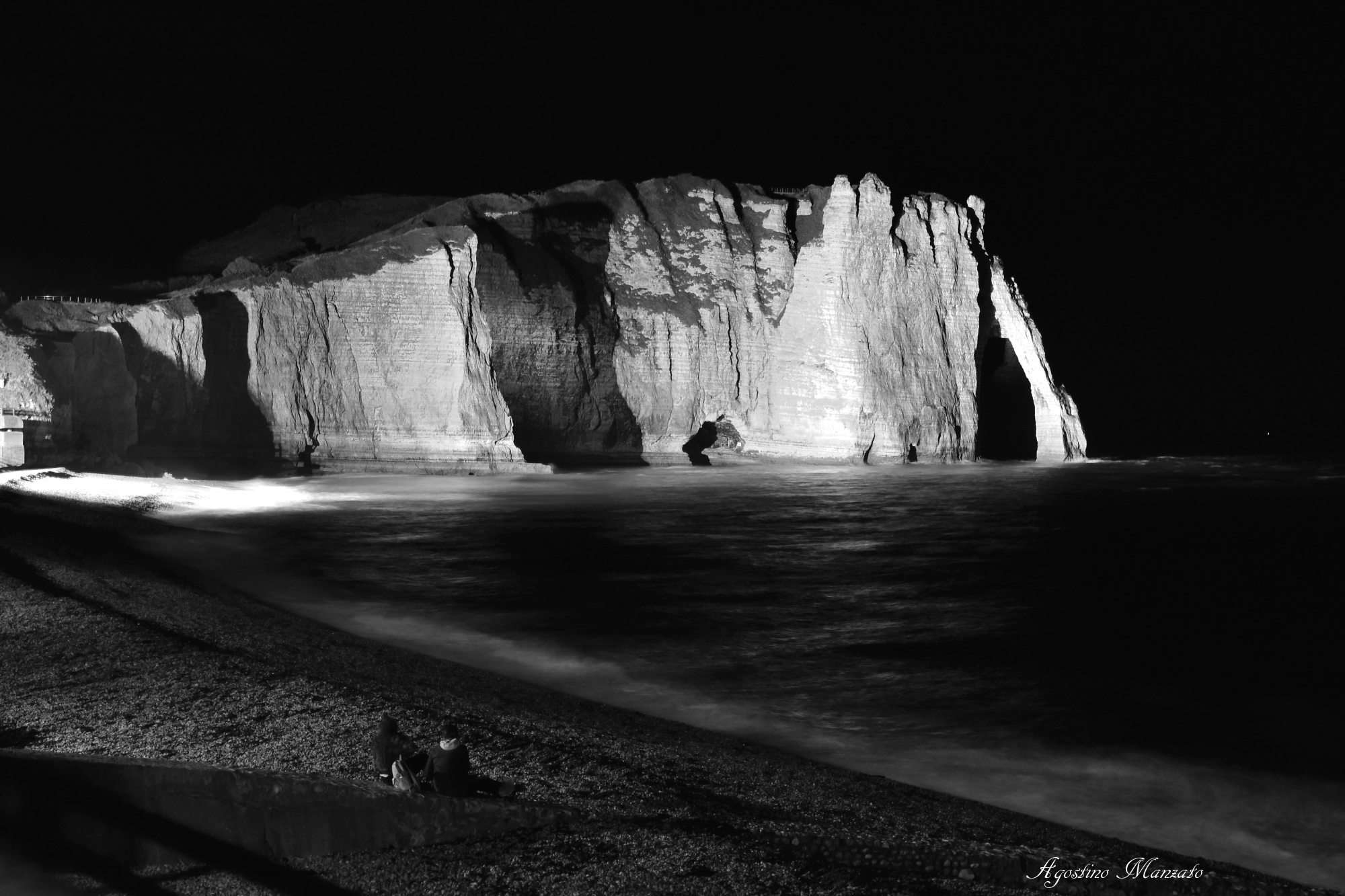 La falesia di Port d'Aval by night