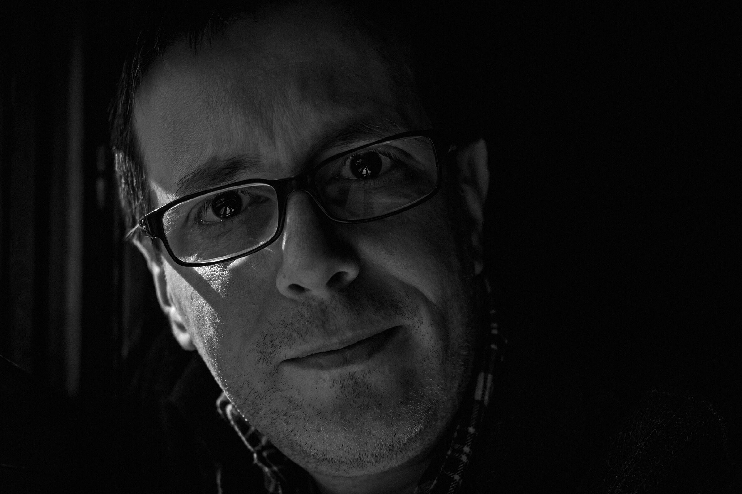 Sperimentando il ritratto in low key, prima prova