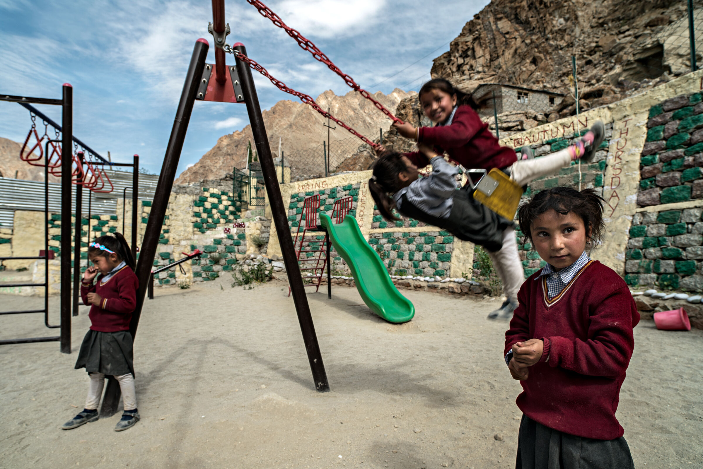 Ricreazione. Scuola villaggio Indo Ariano. Ladakh