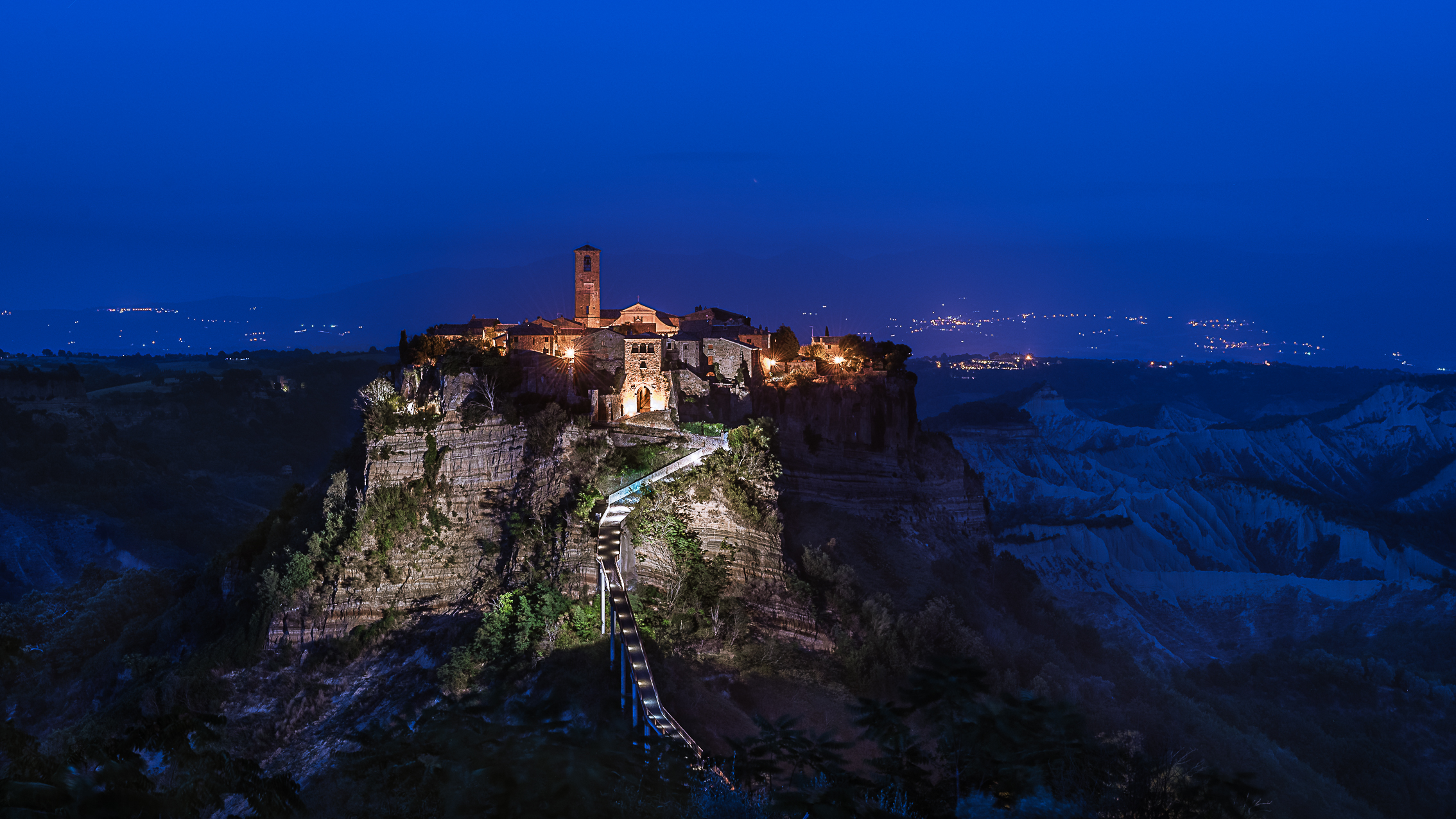 Ora blu a Civita di Bagnoregio
