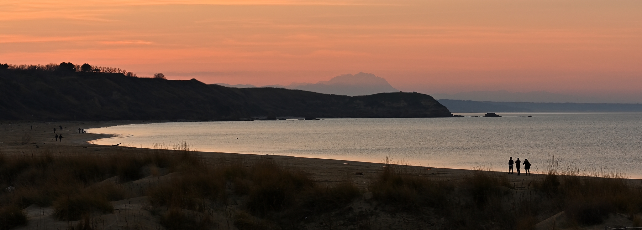Three Friends at Pen Tip