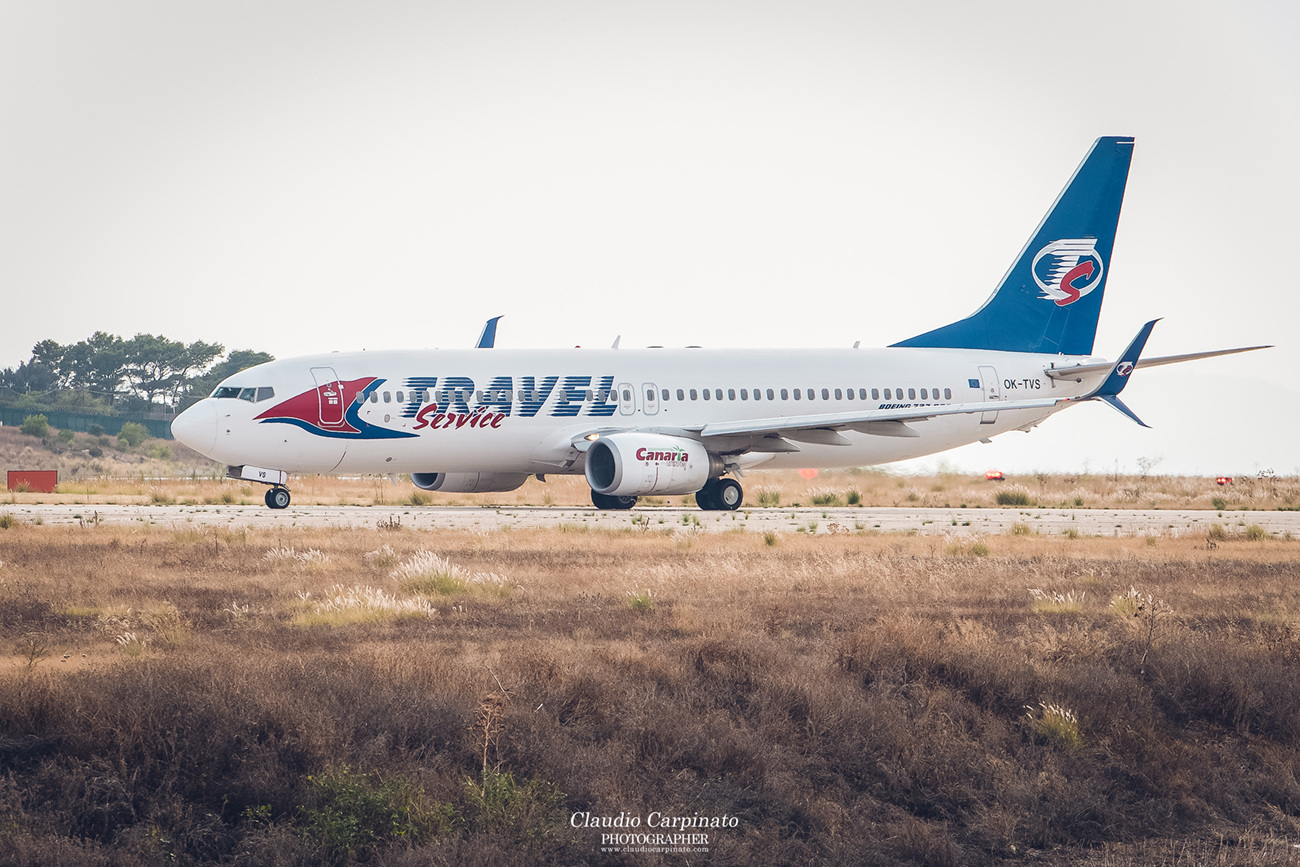 Travel Service-Boeing 737-800