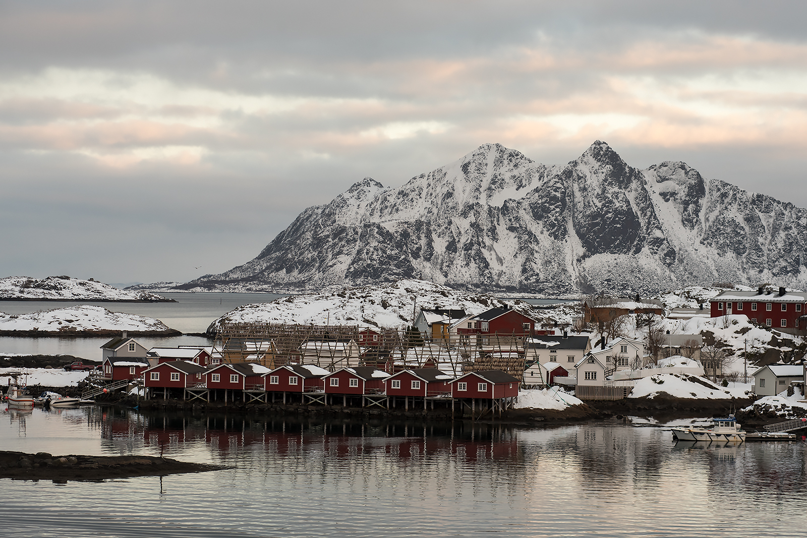 Svolvaer