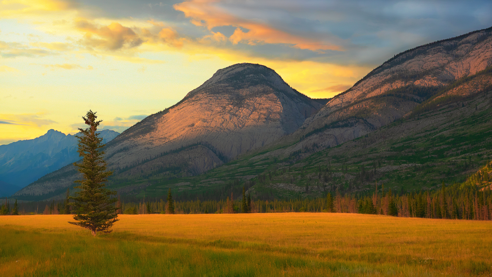 Canmore : tramonto ai piedi delle Montagne Rocciose