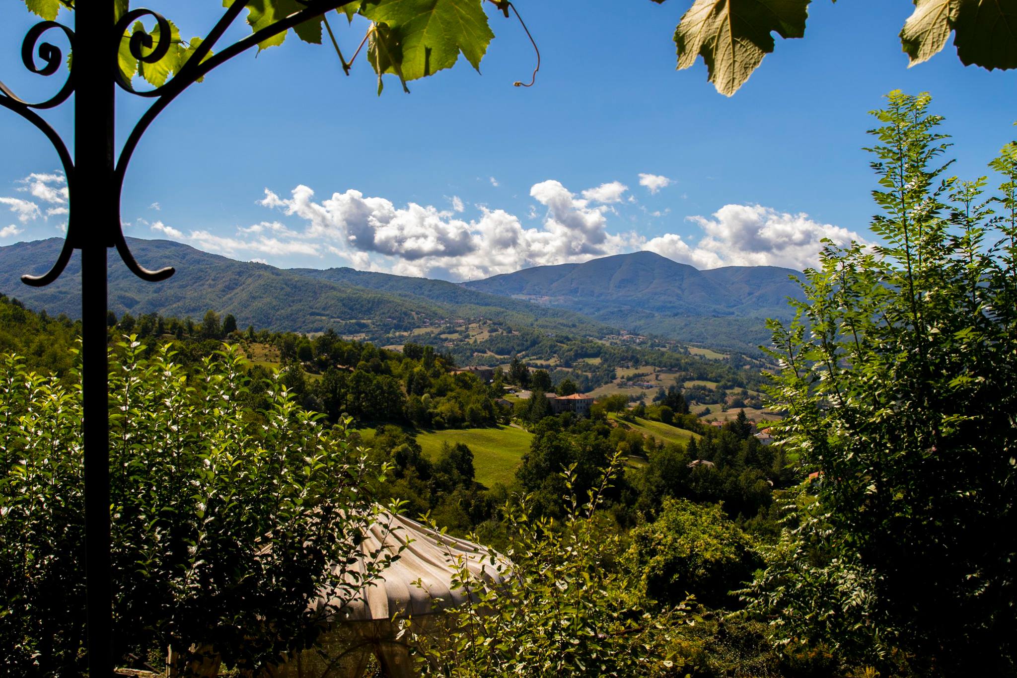 borgo casale in val taro (parma)
