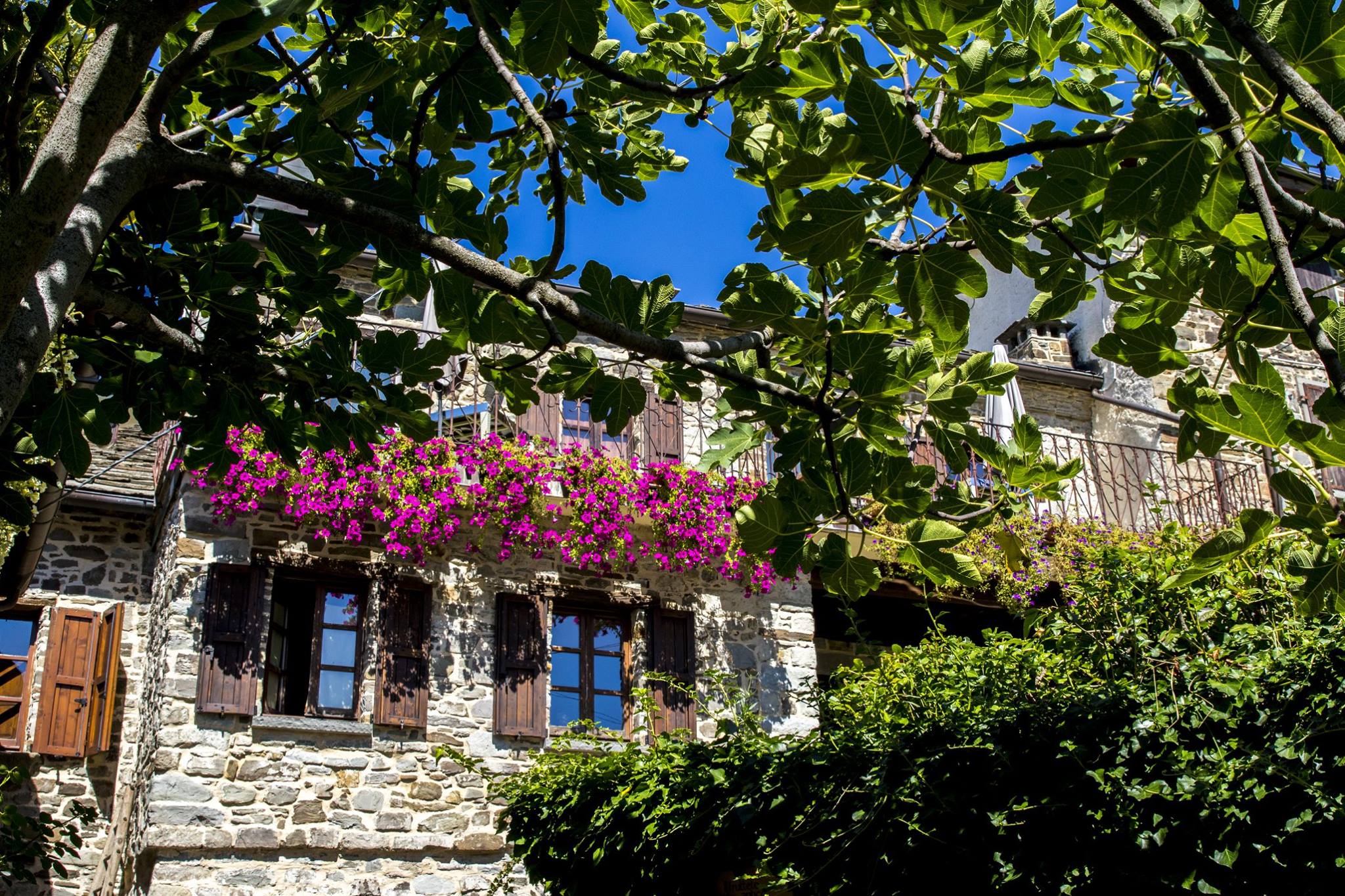 borgo casale in val taro (parma)