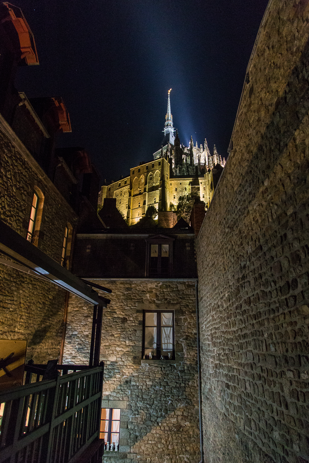 Notte a Mont Saint Michel