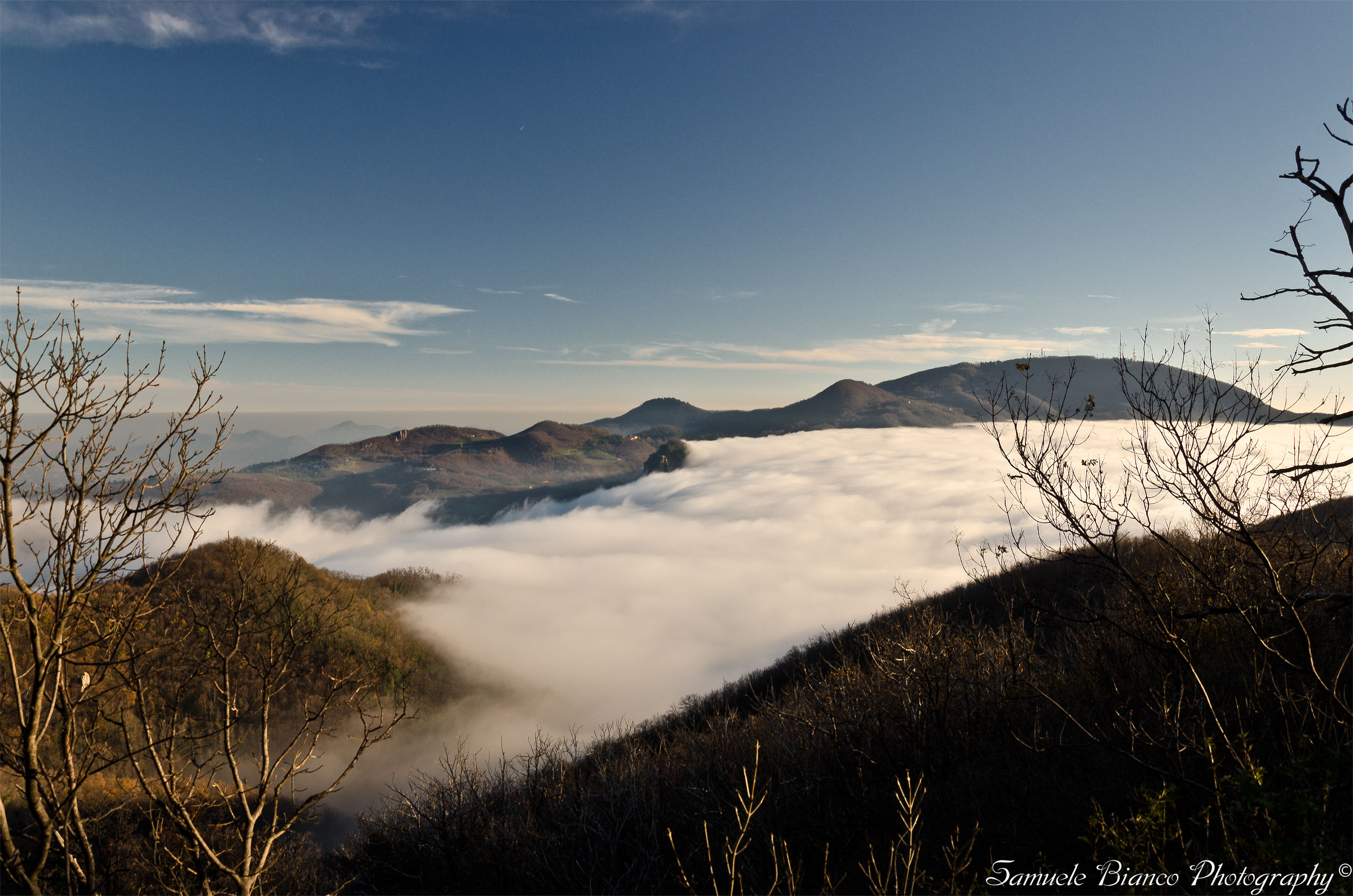 Fog in gl'irti Hills