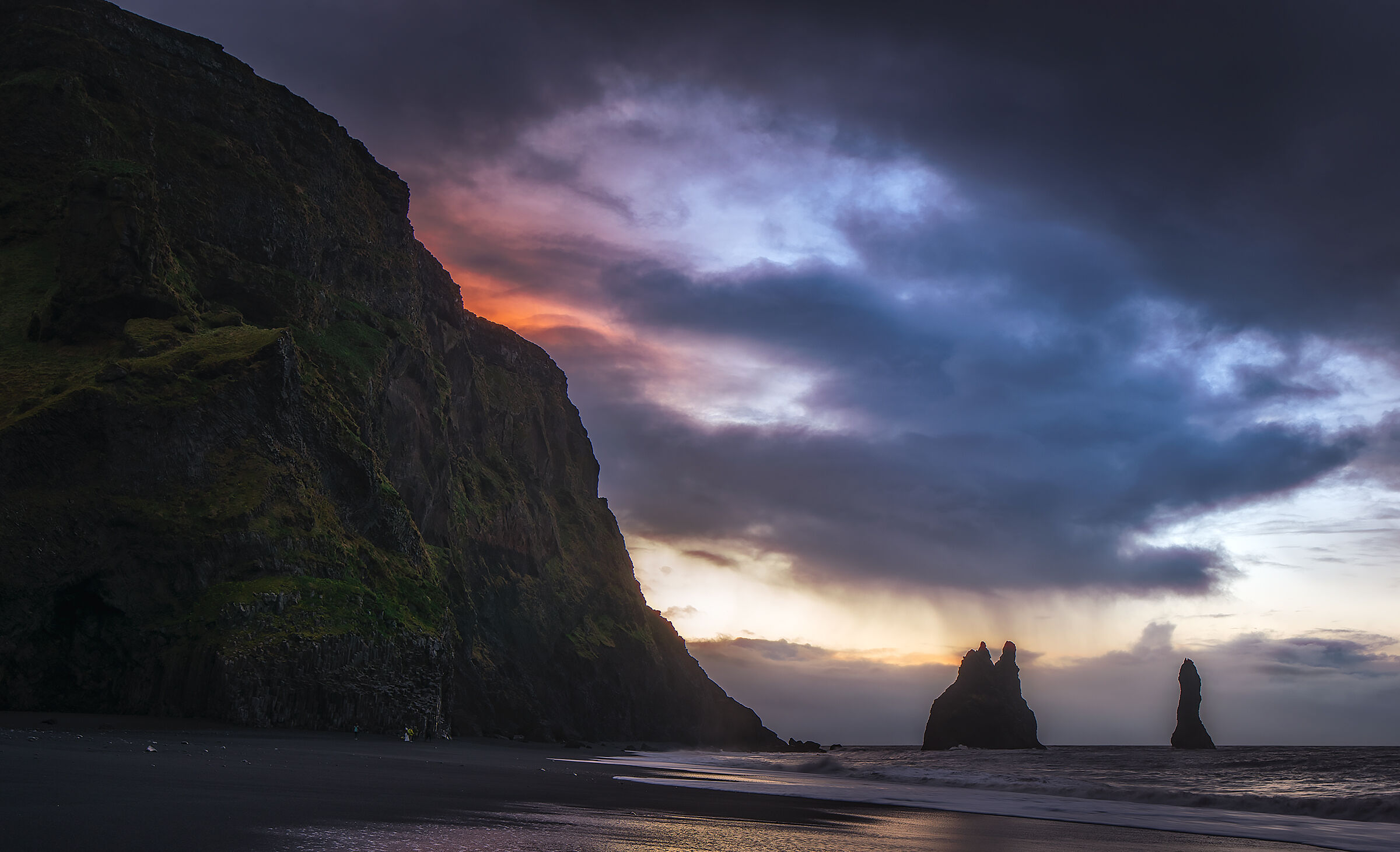 Alba a Reynisfjara