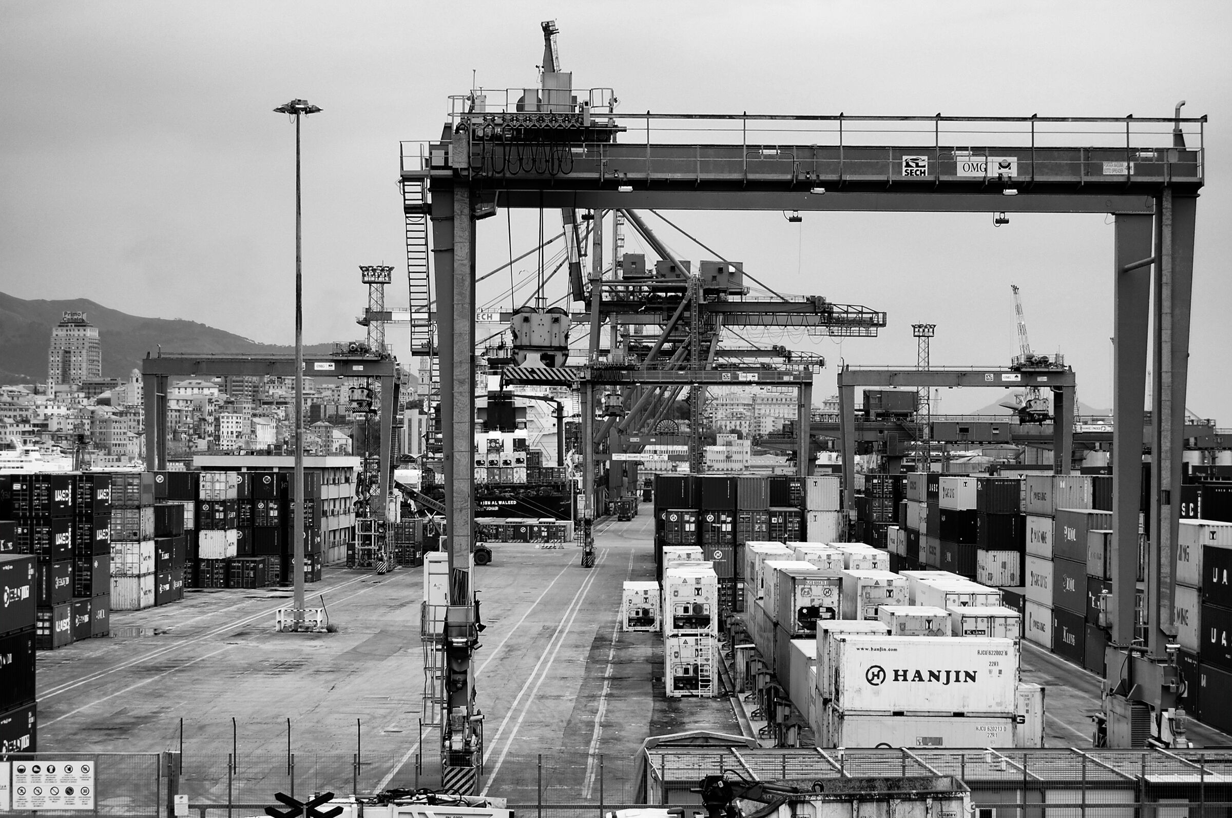 Terminal contenitori sech, ex Calata Sanità