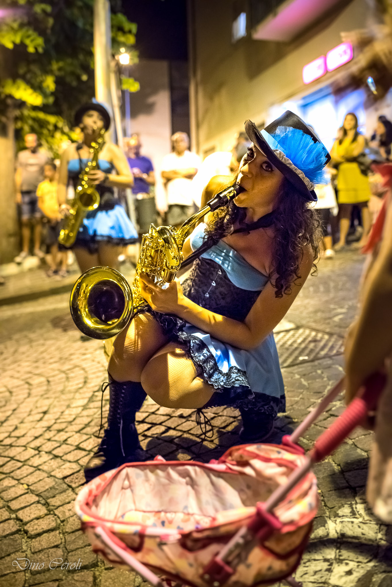 Traveling woman band San Franco Francavilla District