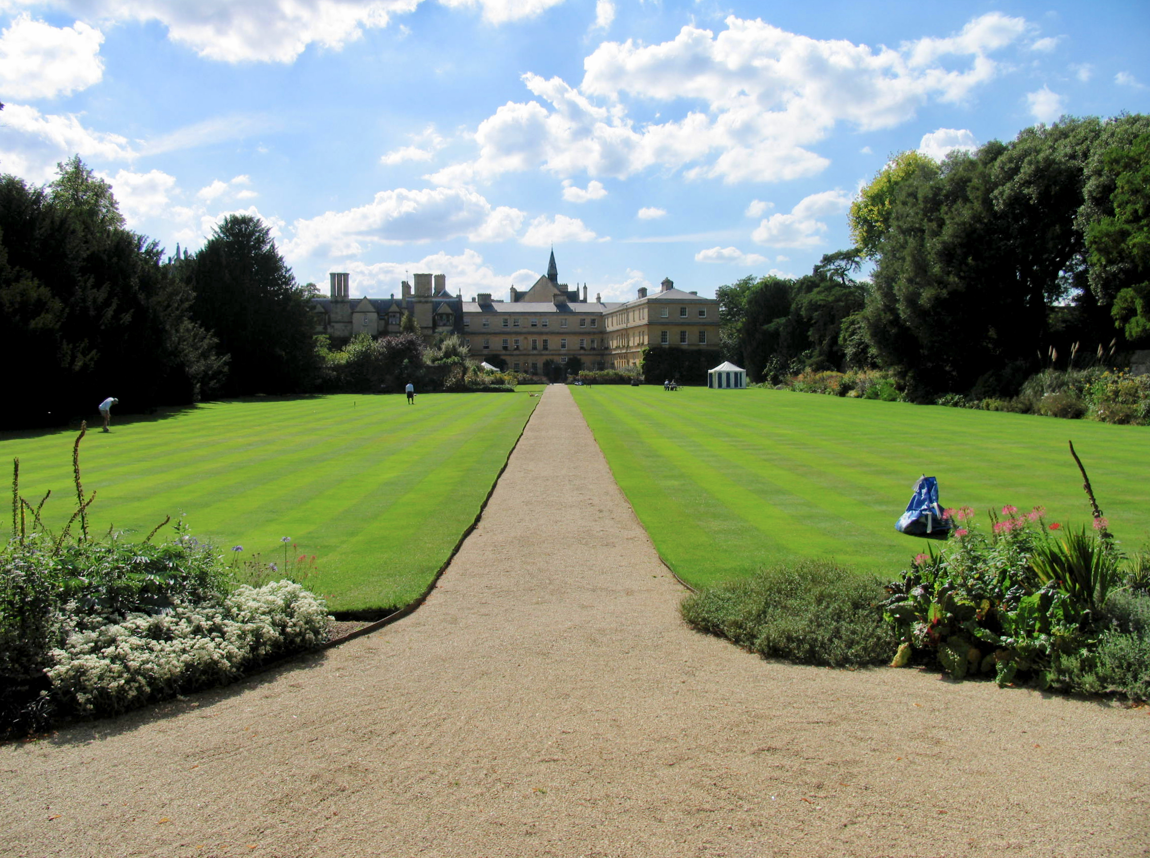 The avenue of wisdom