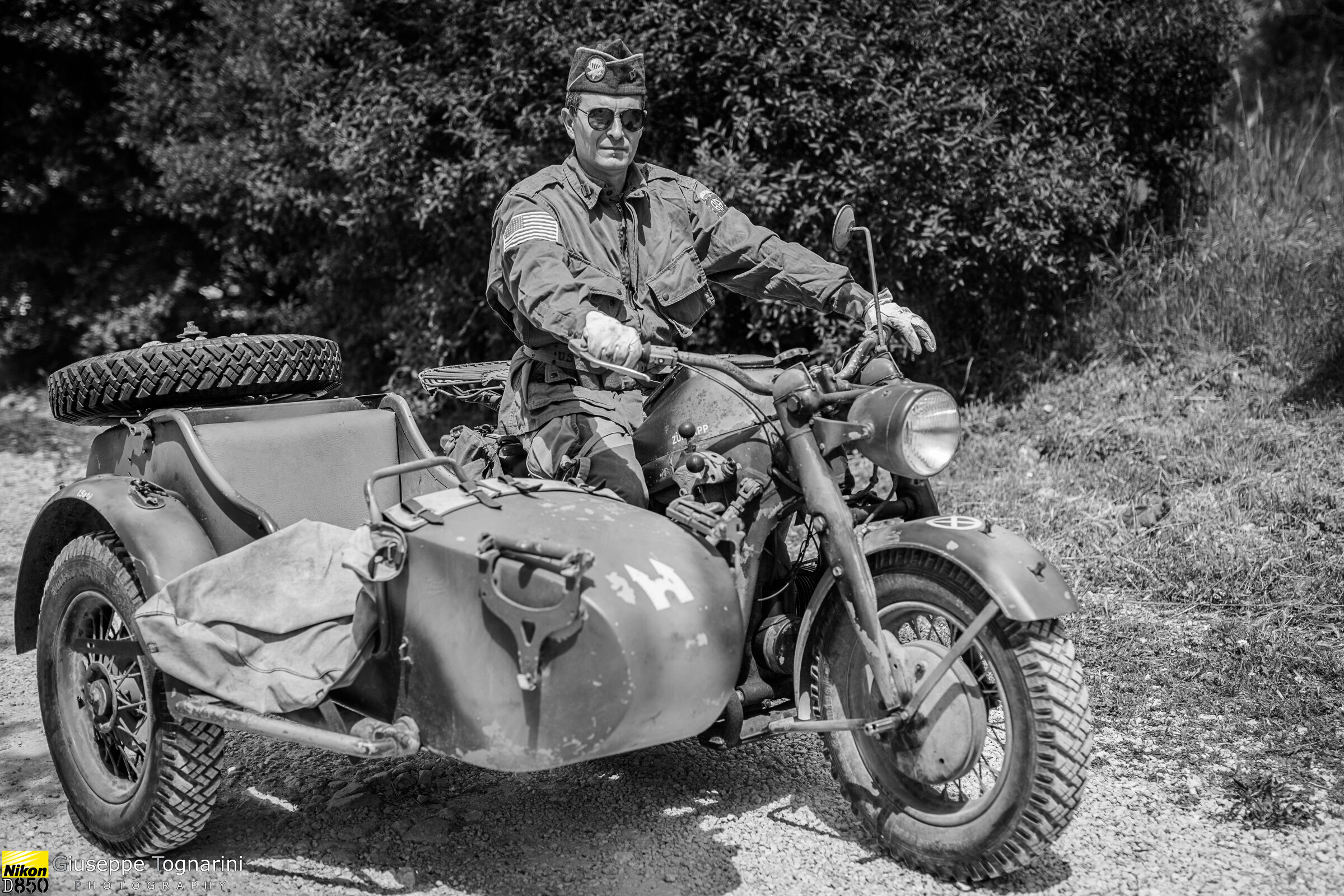 Means of the second monduial war. The sidecar