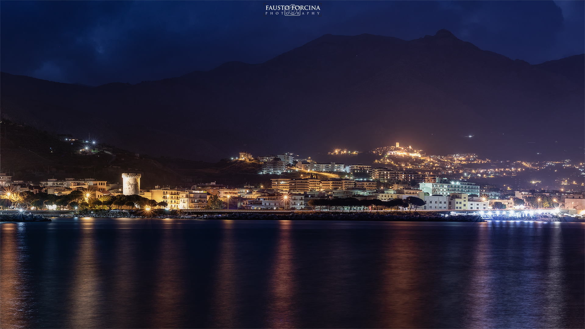 Formia di notte