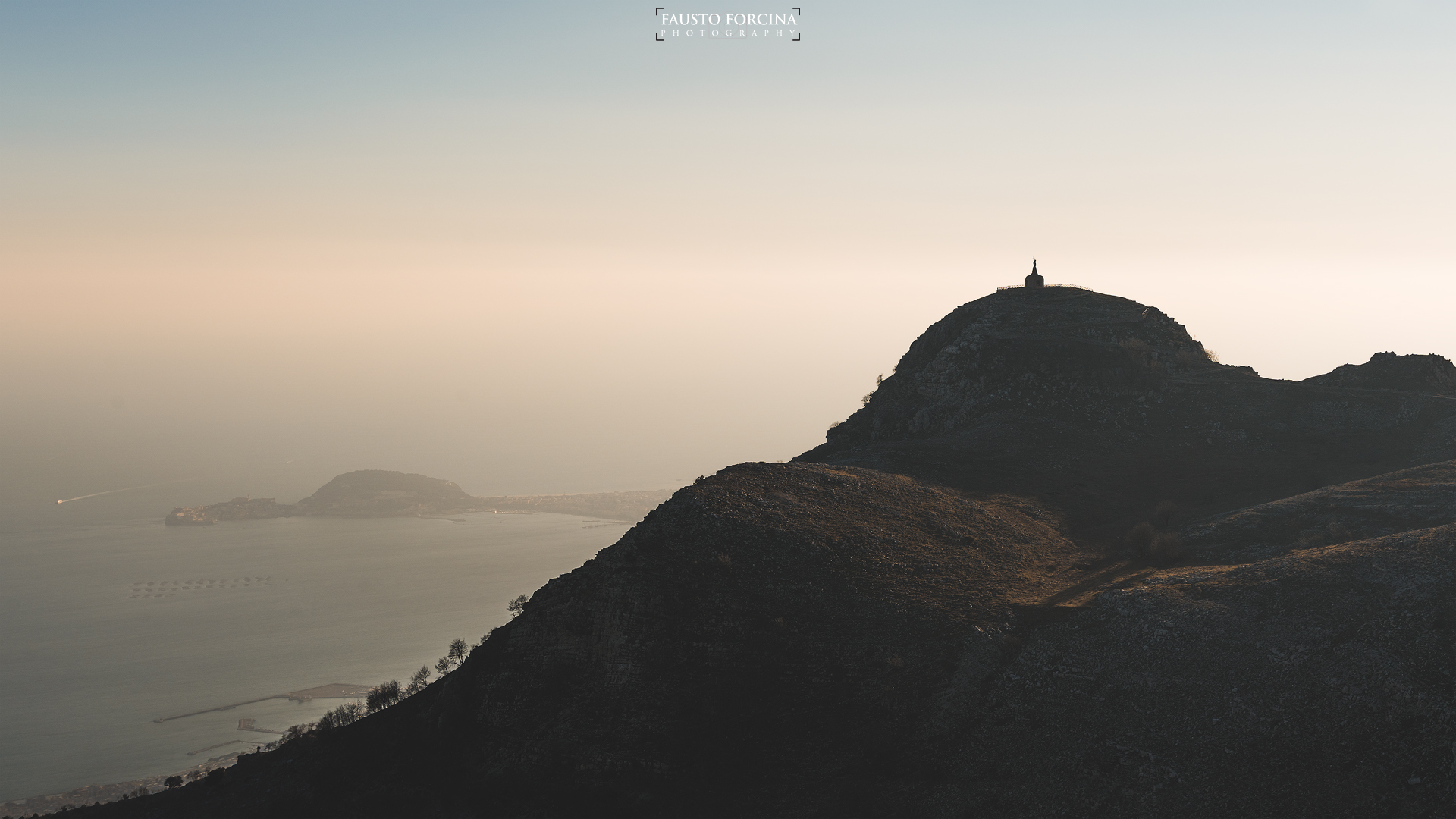 Il golfo al tramonto