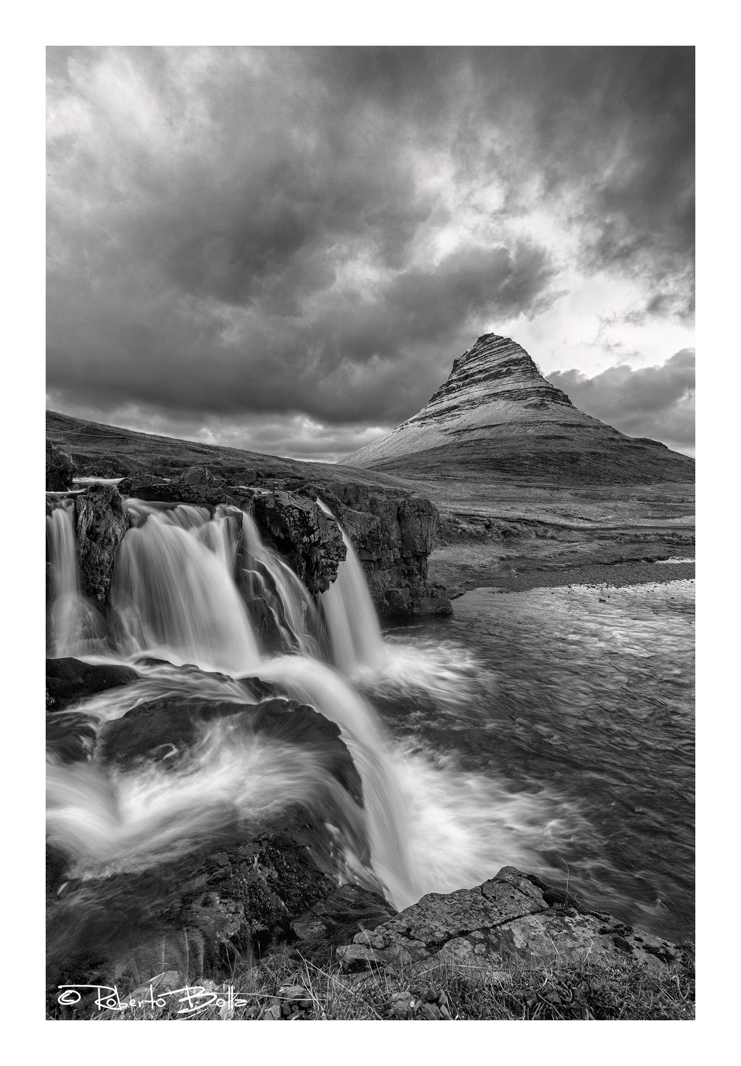 B/N Kirkjufell