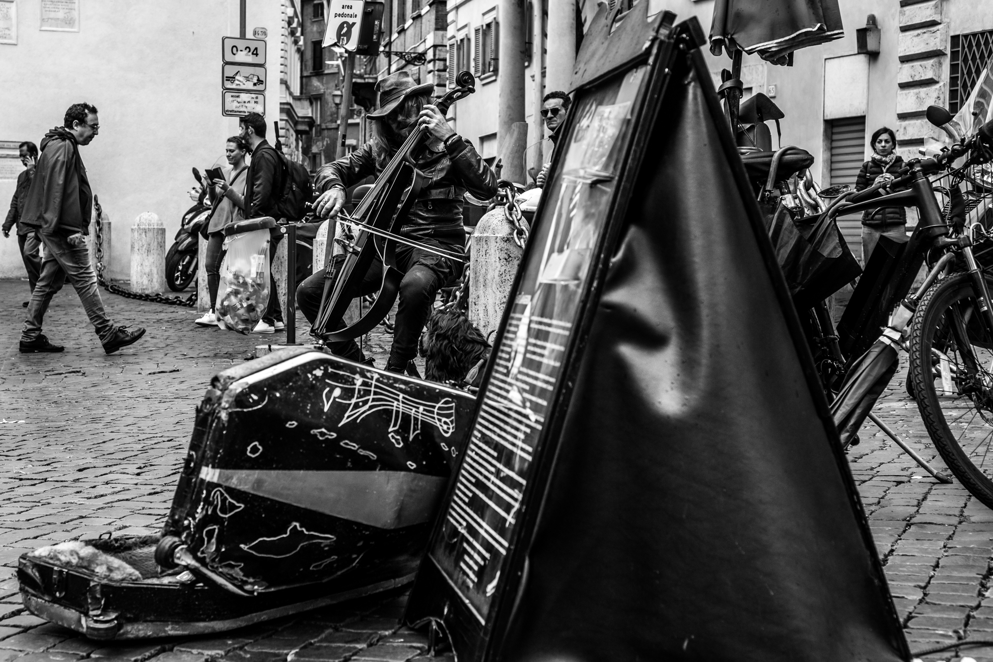 Fabio Cavaggion:Artista multato