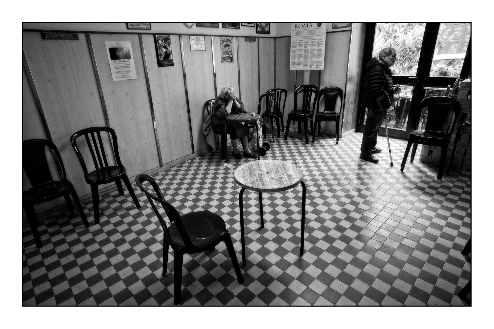 Aspettando che arrivi qualcuno