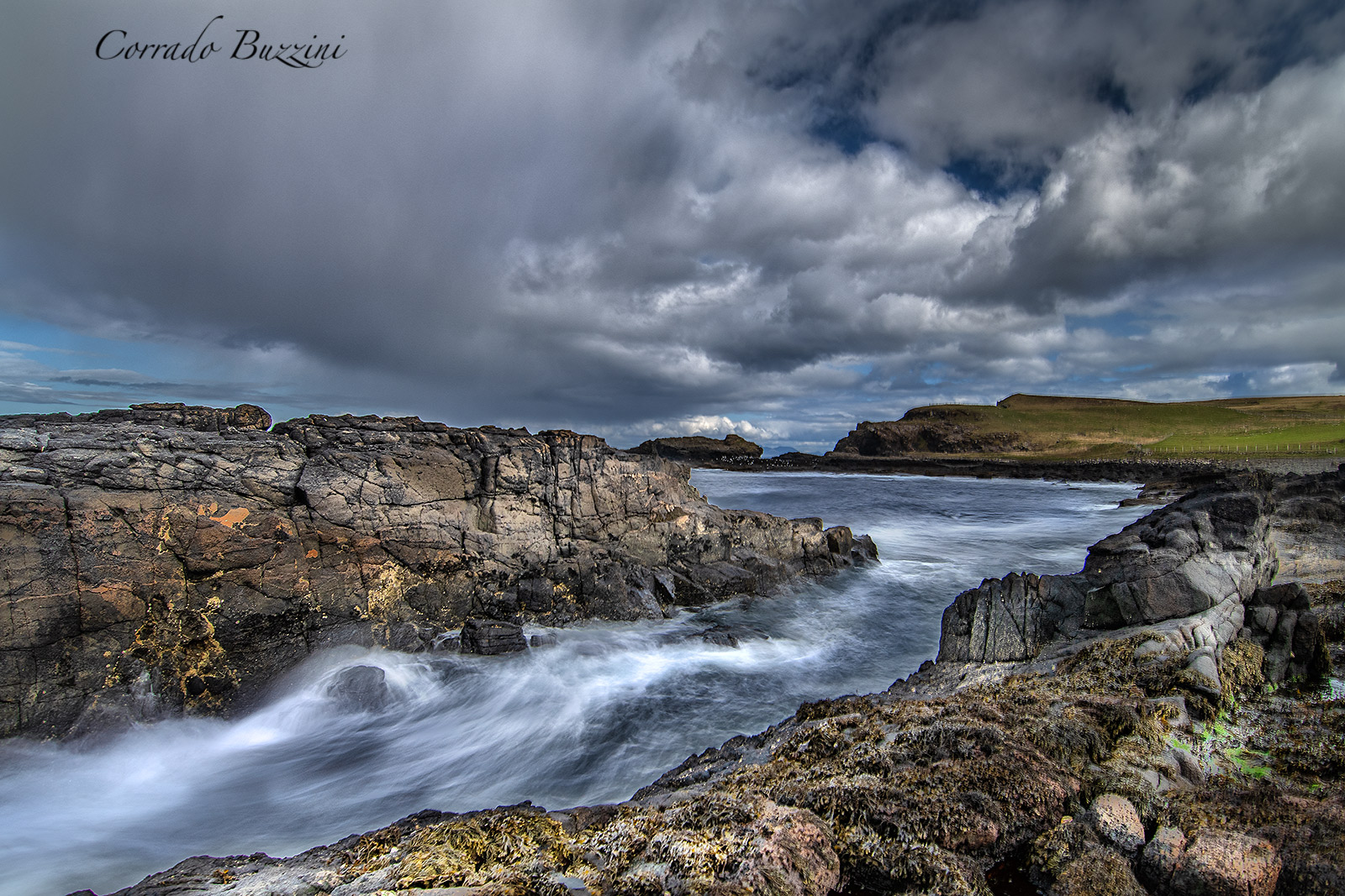Lunga esposizione la risacca