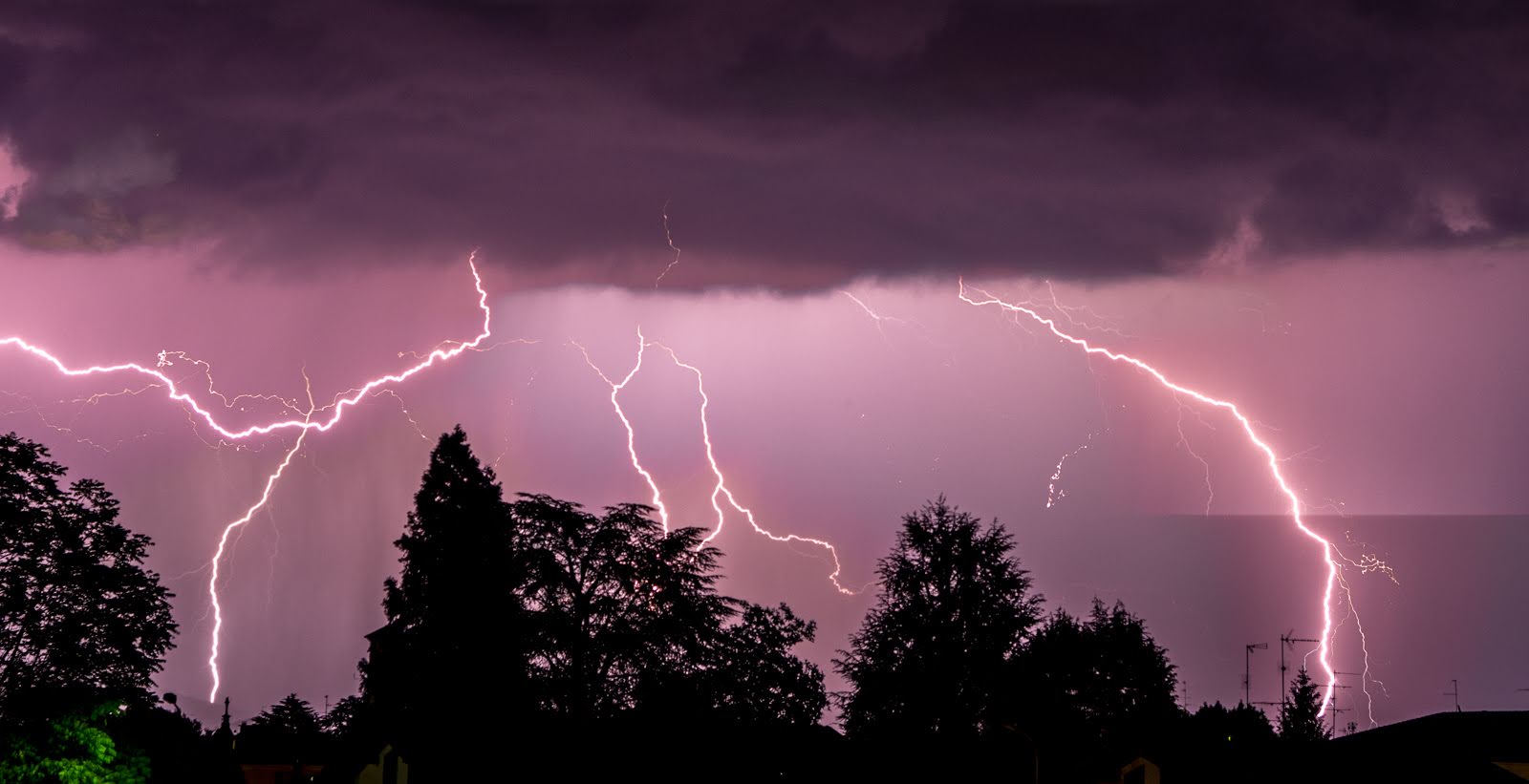 Effetto strano durante un lampo