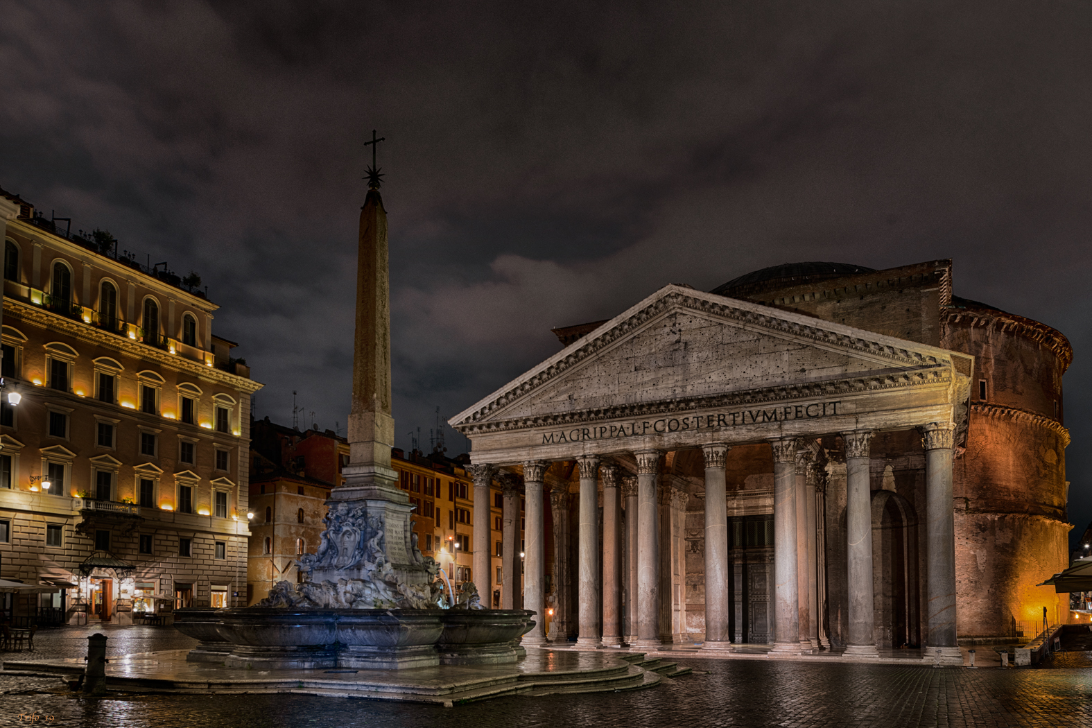 The Pantheon... At dawn
