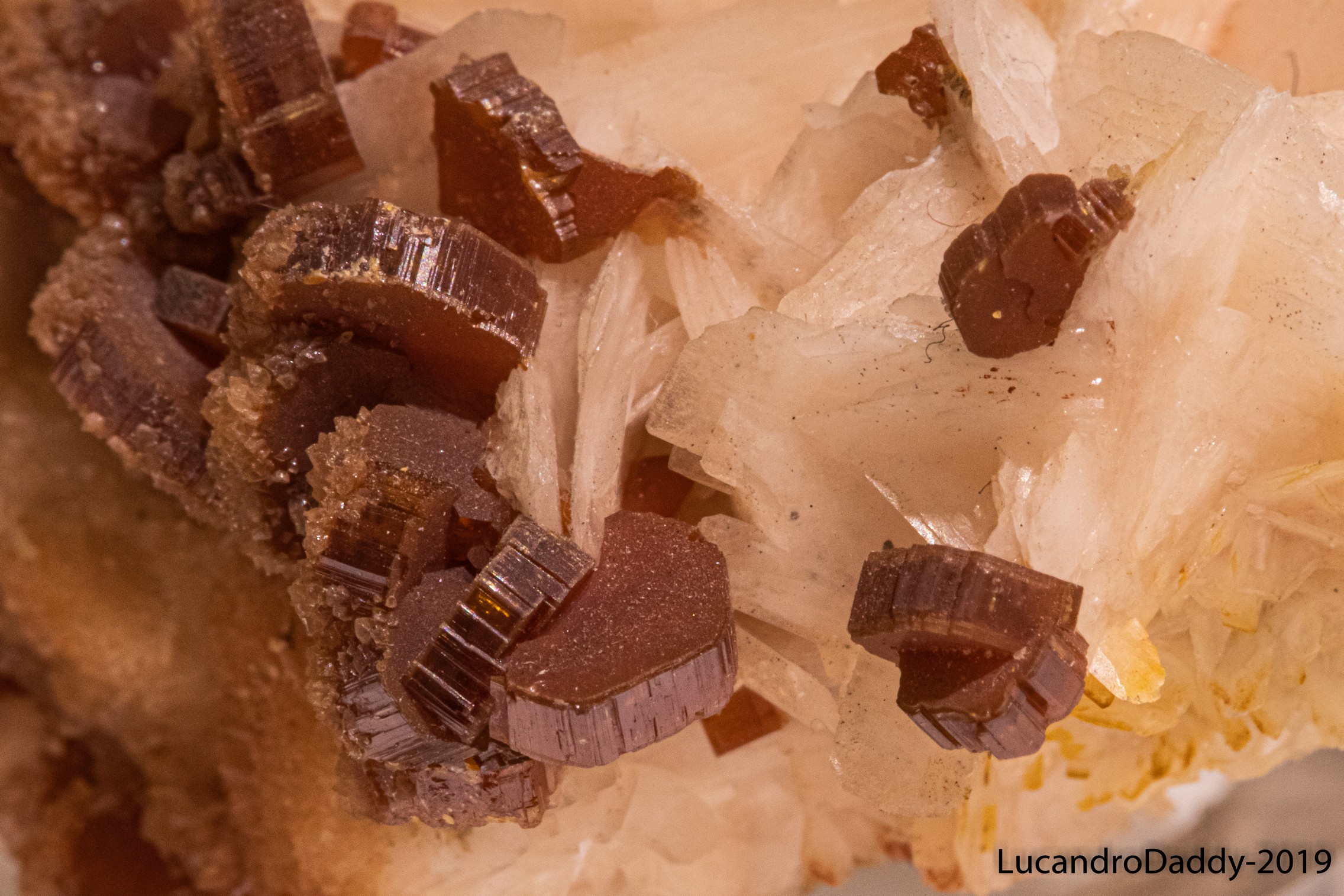 Vanadinite and Barite