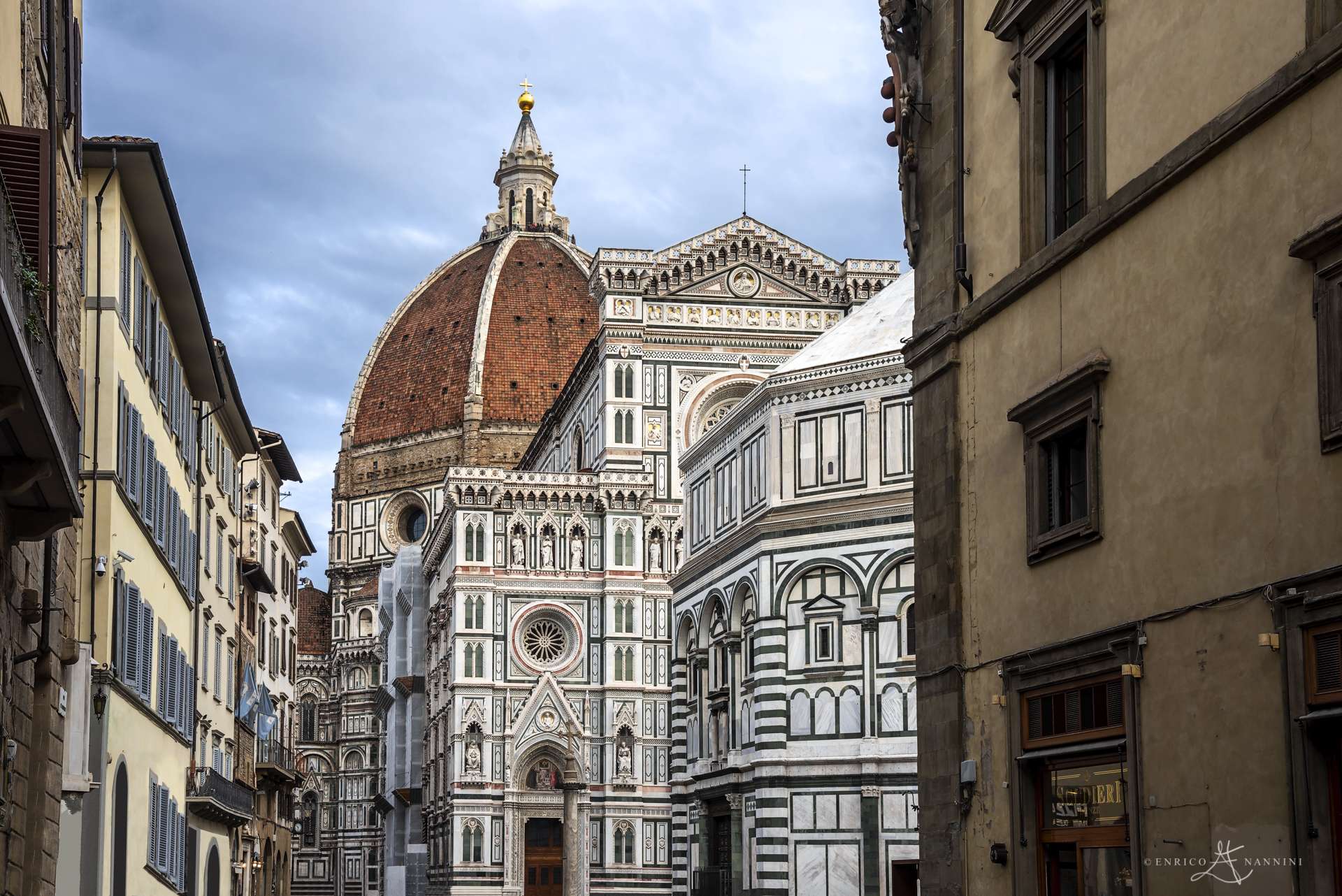 Firenze - Il Duomo da Via dé Cerretani.