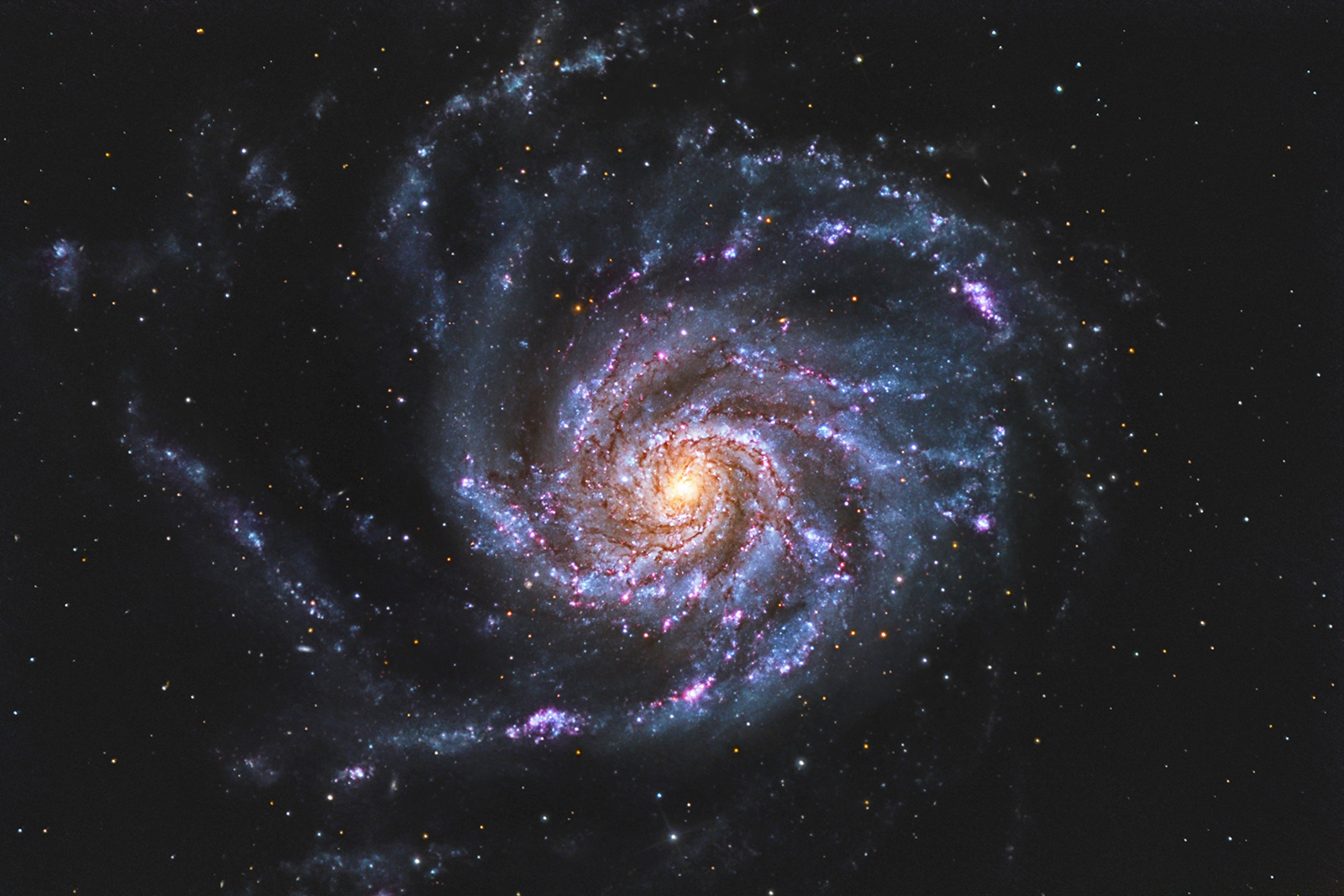 M101, Galaxy Girandola
