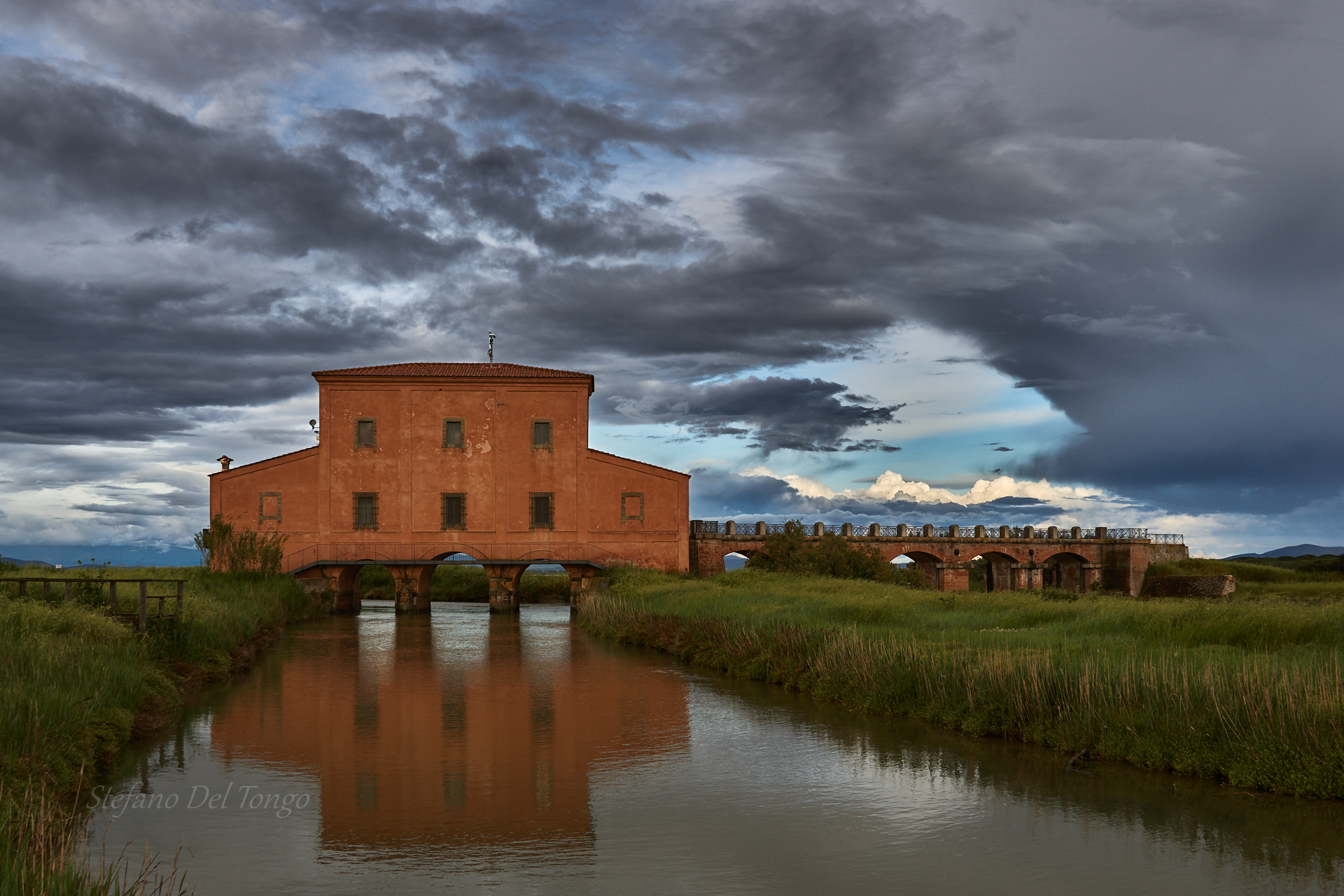 Diaccia Botrona, Red House