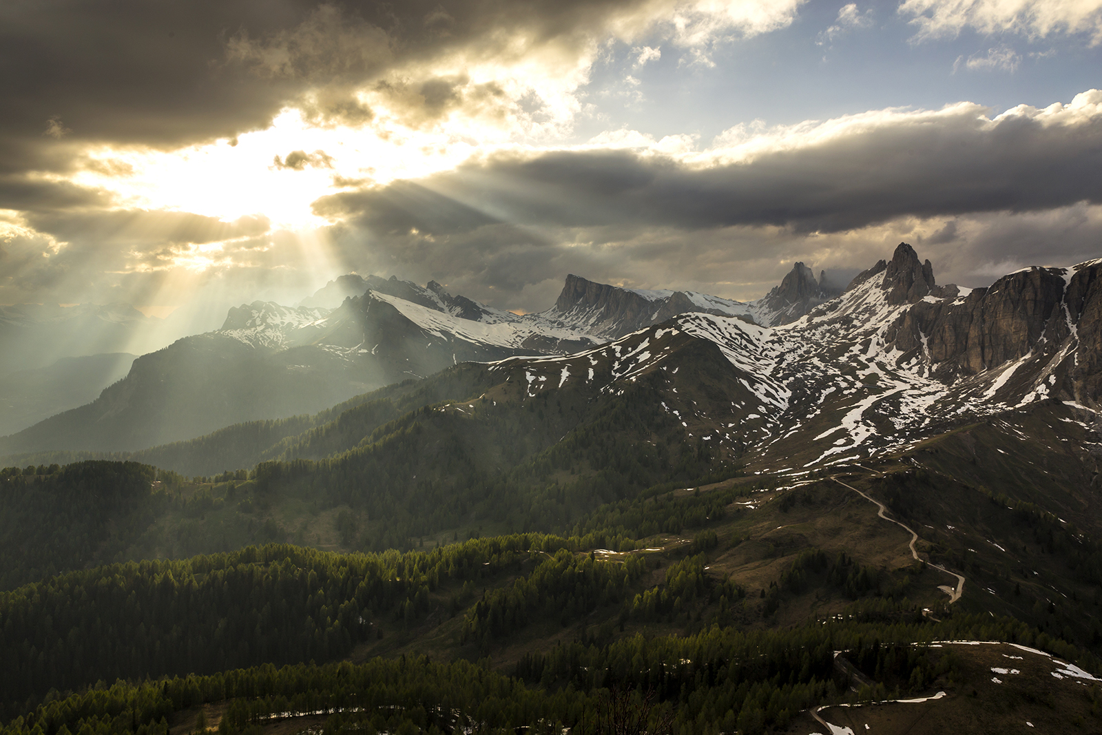 La luce improvvisamente