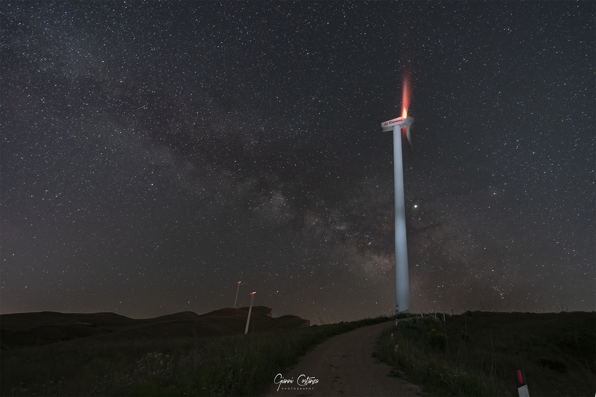 la via lattea sulle colline sicule