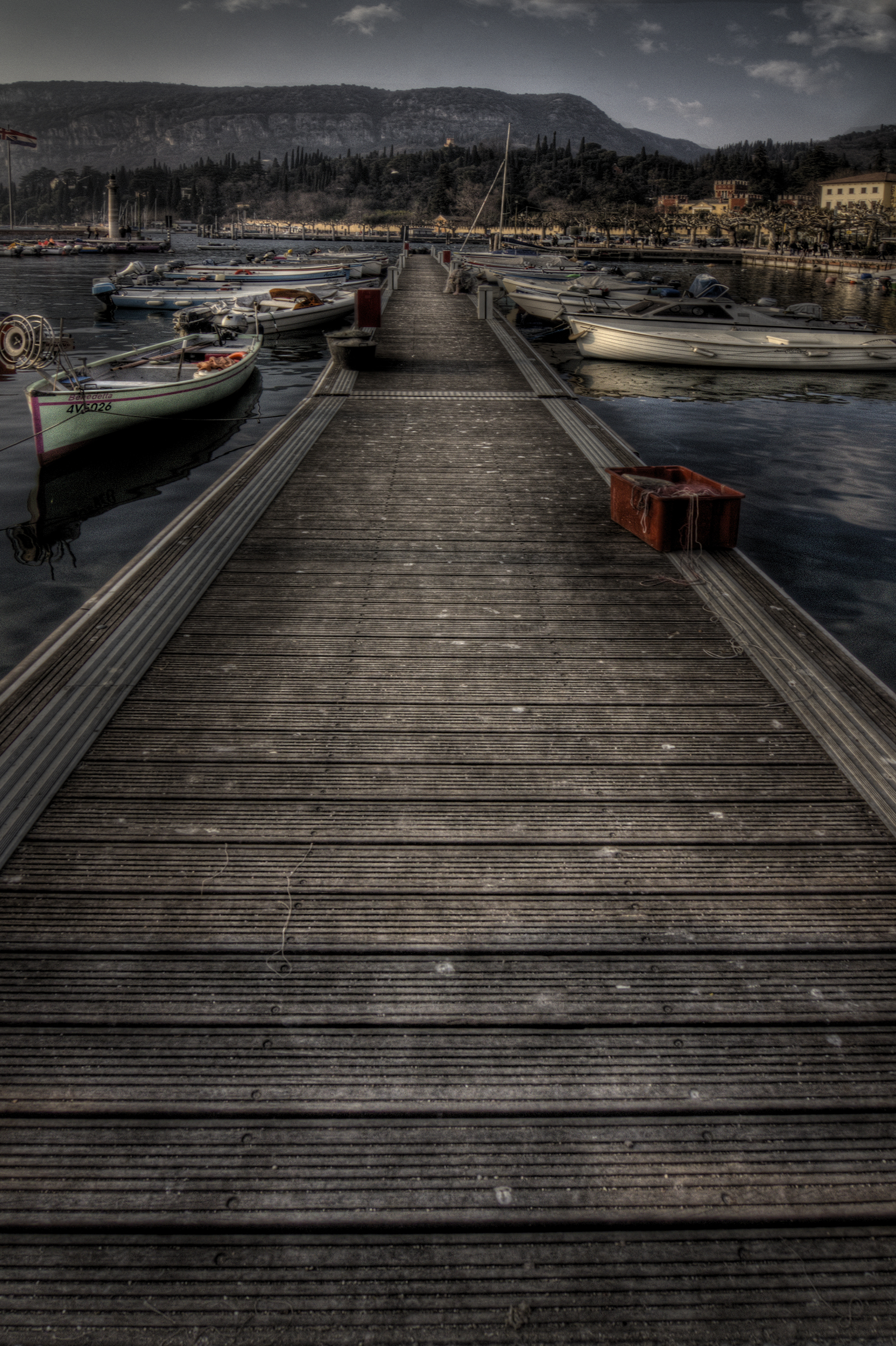 Lago di Garda pontile (Garda)