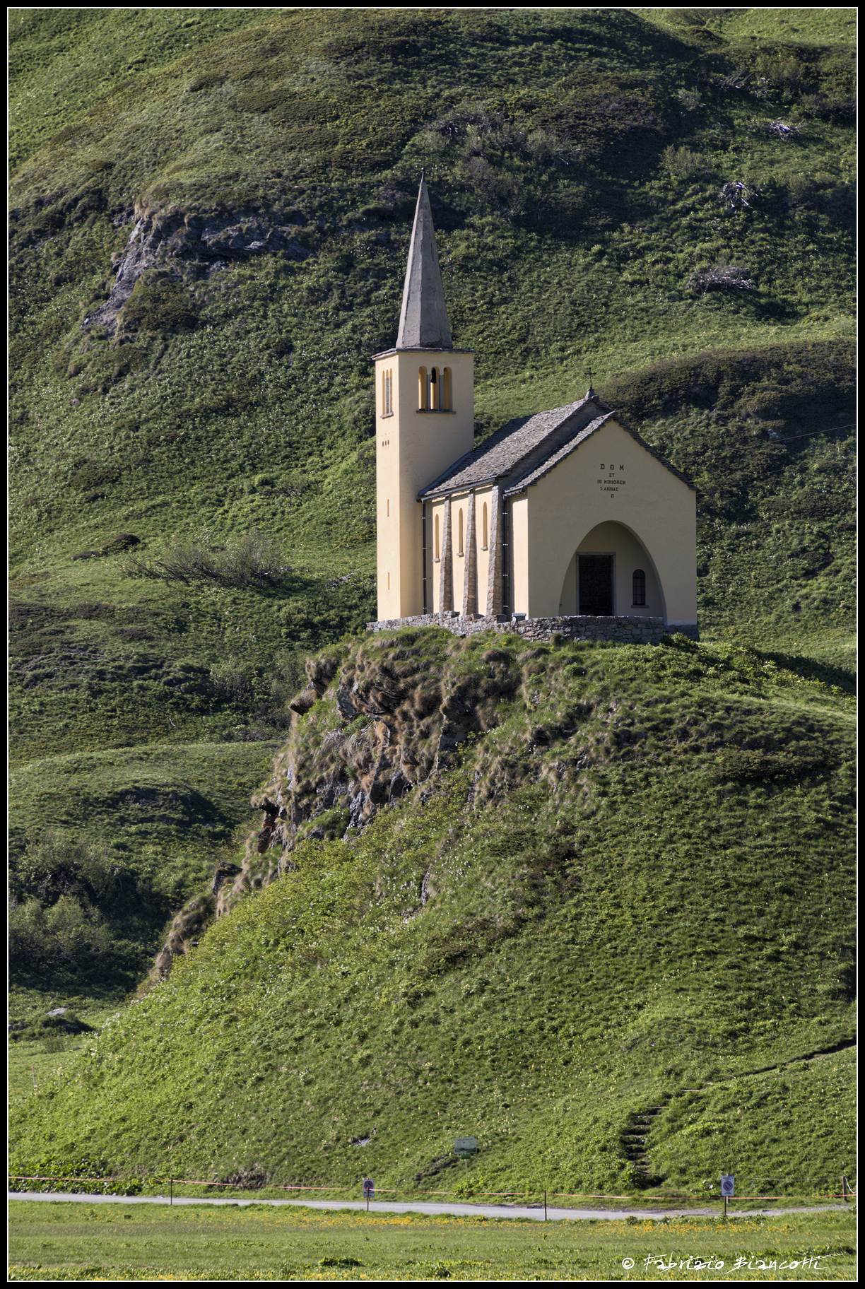 La chiesetta di Riale